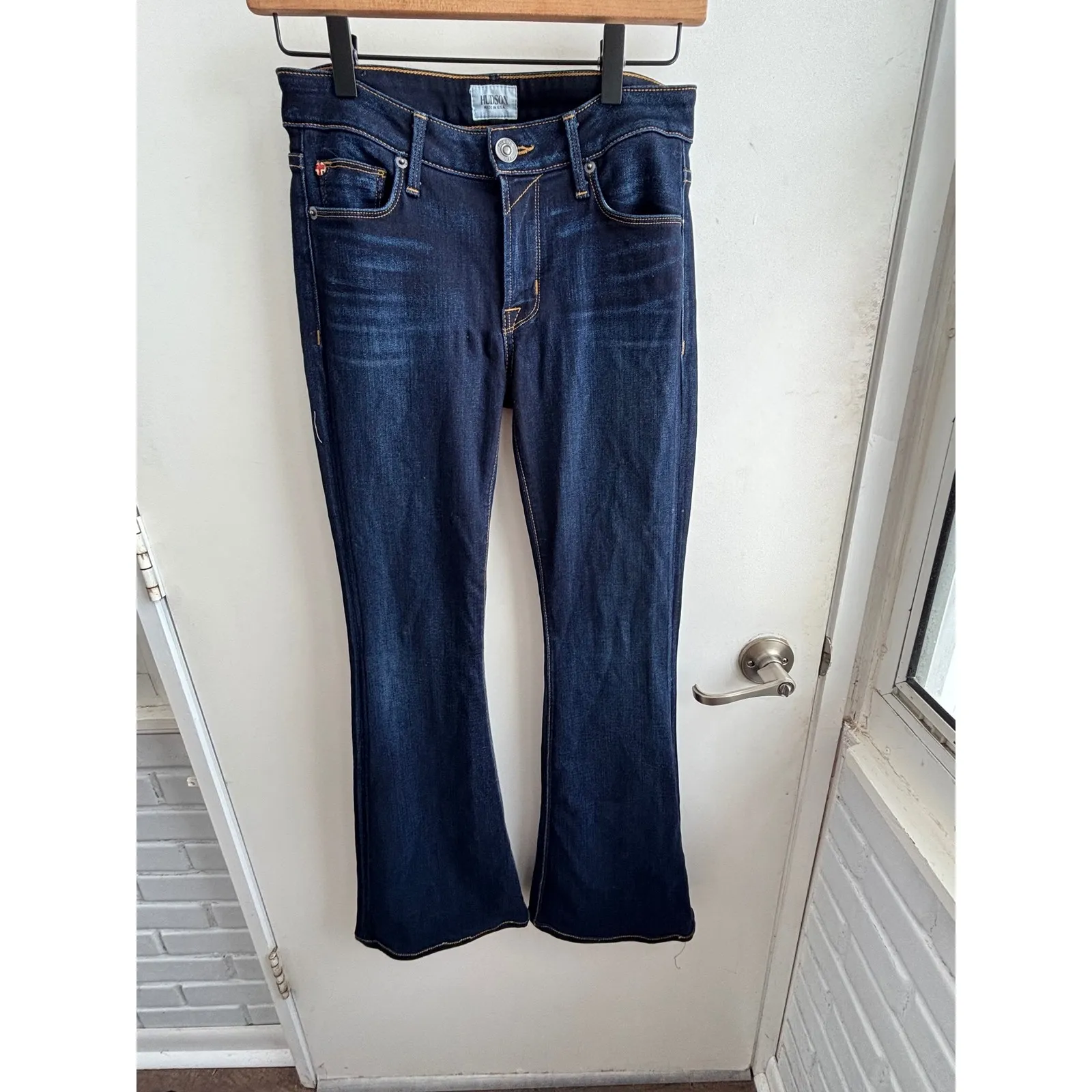 Hudson Mia 5 Pocket Mid Rise Flare Jeans 25 boho flattering layered retro modal Blue - Image 2