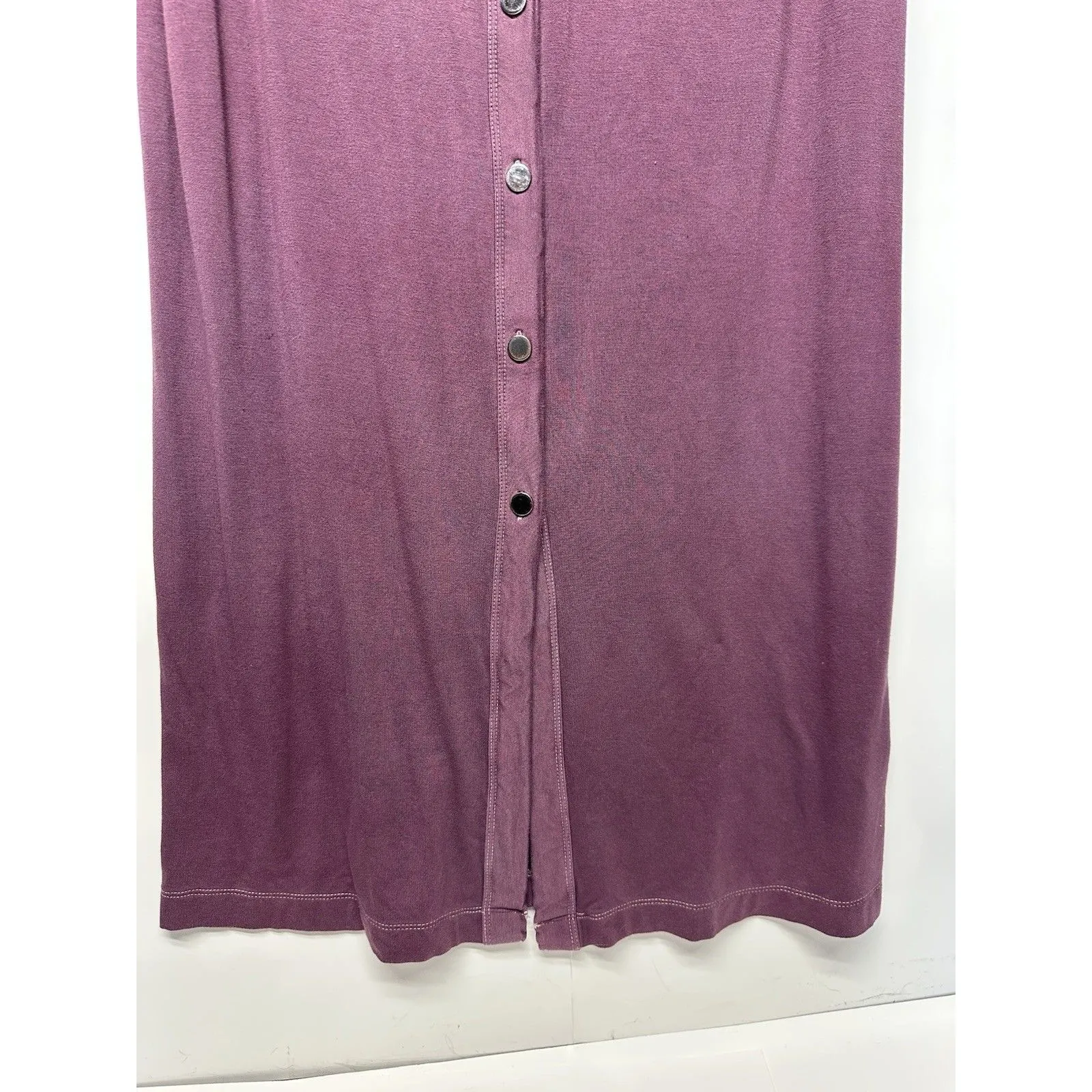 Banana Republic Women's Sleeveless Button-Down Dress Size Medium Plum V-Neck - Image 2