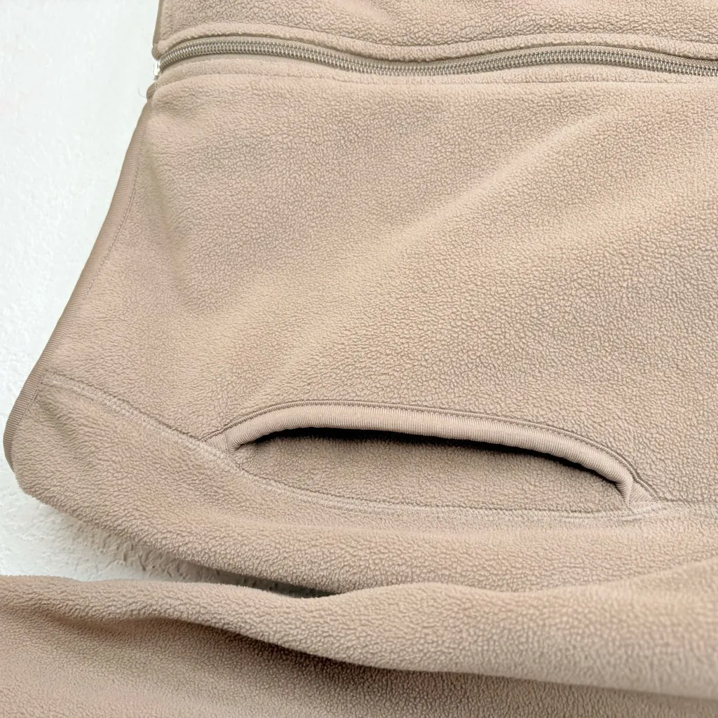 Uniqlo Full Zip Fleece Jacket Womens Small Beige Taupe Lightweight Sporty Sherpa - Image 4