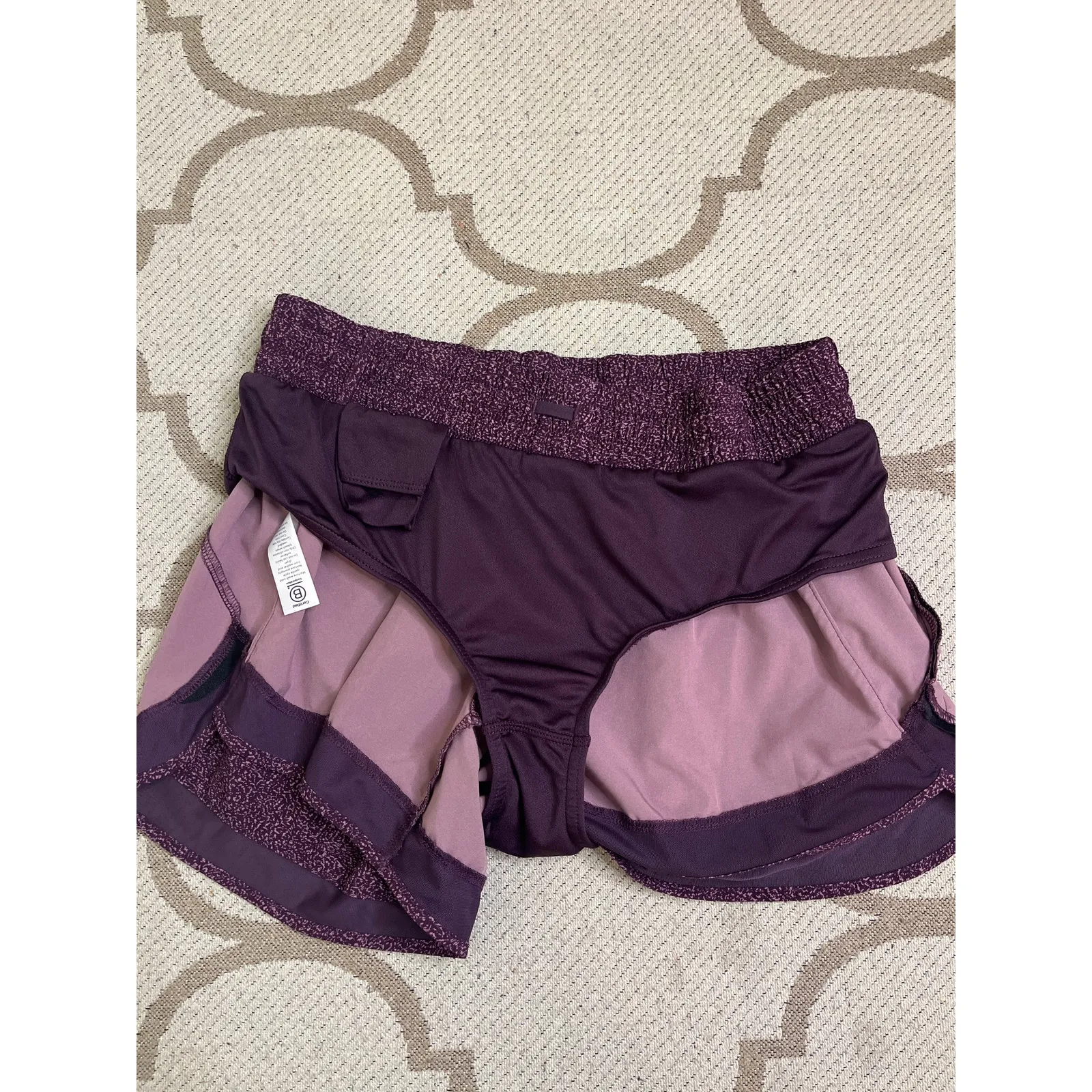 Athleta Printed Mesh Racer Run Short, 4”, size small, violet static - Image 10