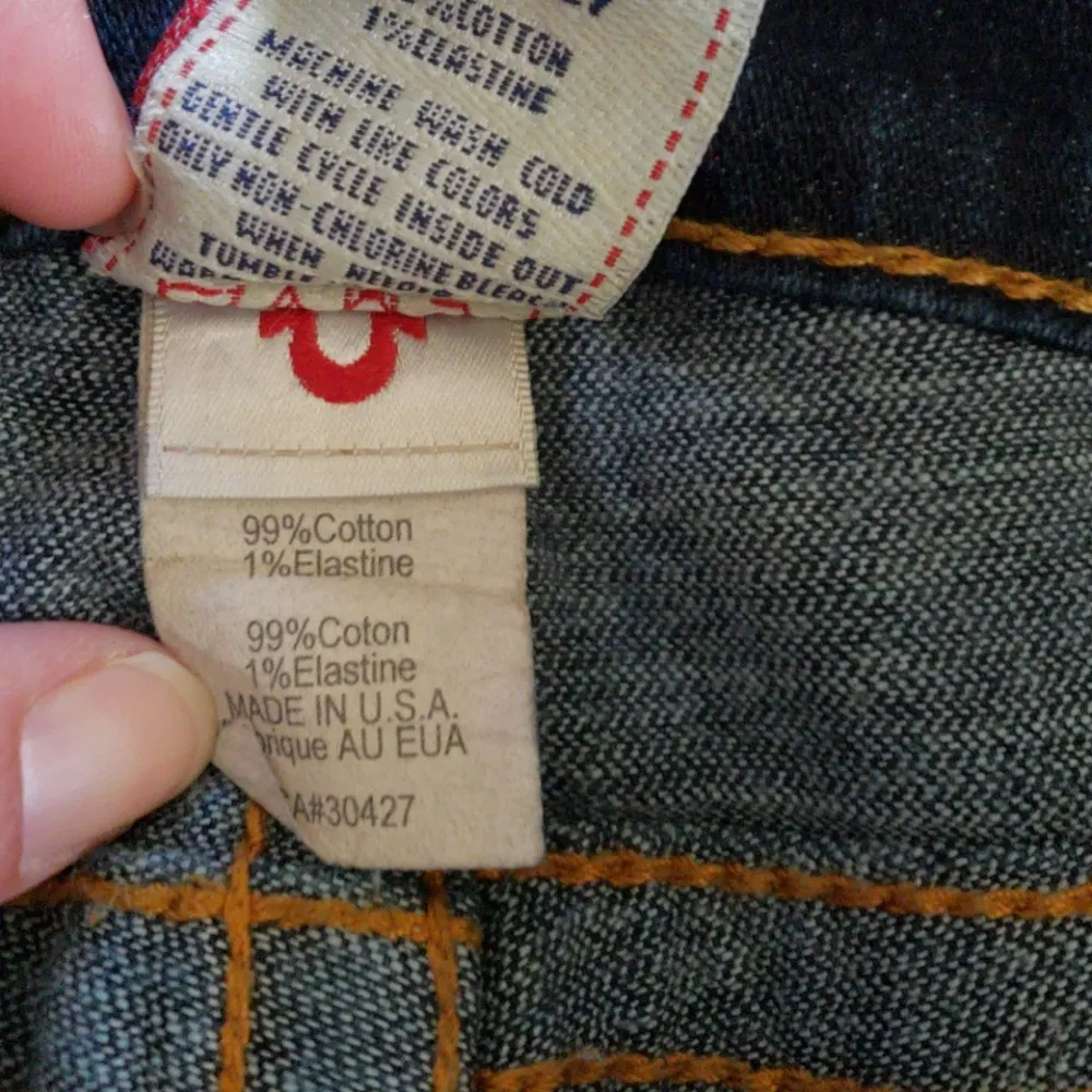 True Religion bootcut jeans size 30 - Image 4