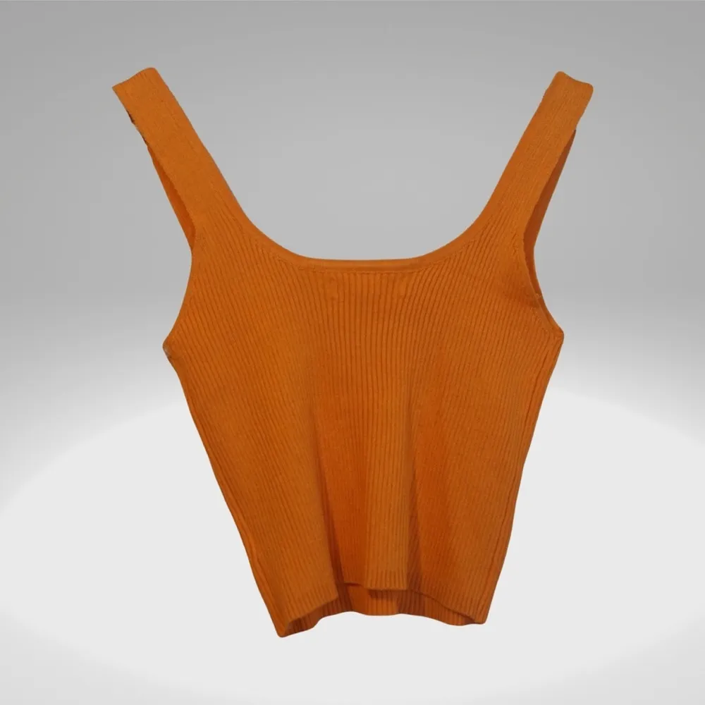 Orange Jolie & Joy crop top Size M - Image 2