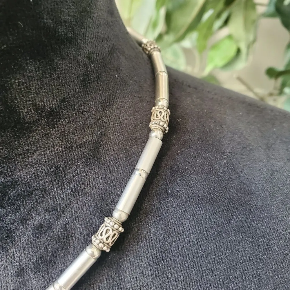 Women's Silver Tone Metal Tube Flower Link Choker Necklace - Image 3