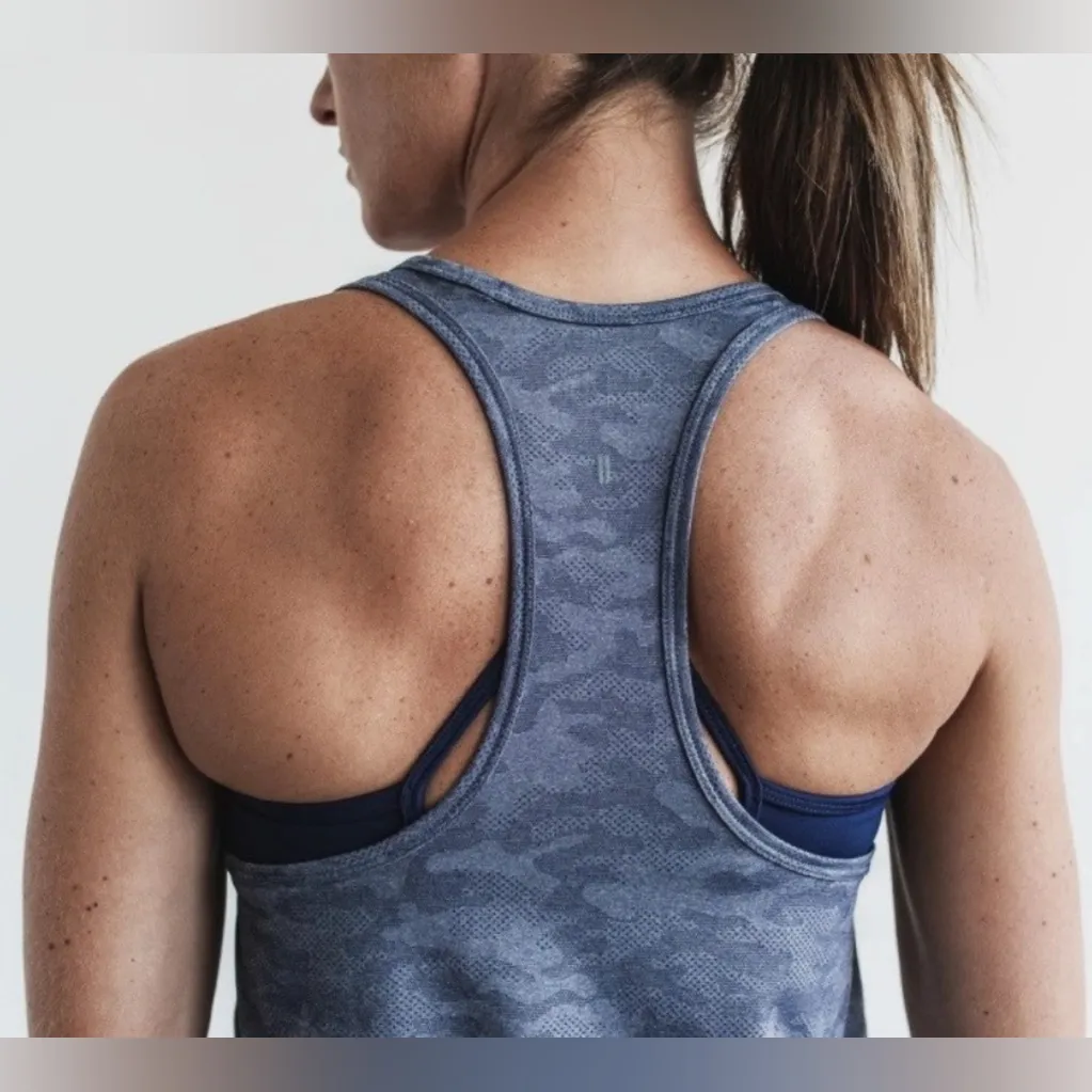 NWT NOBULL Women's Running Textured Tank - Small - Navy Blue Camo - Image 3