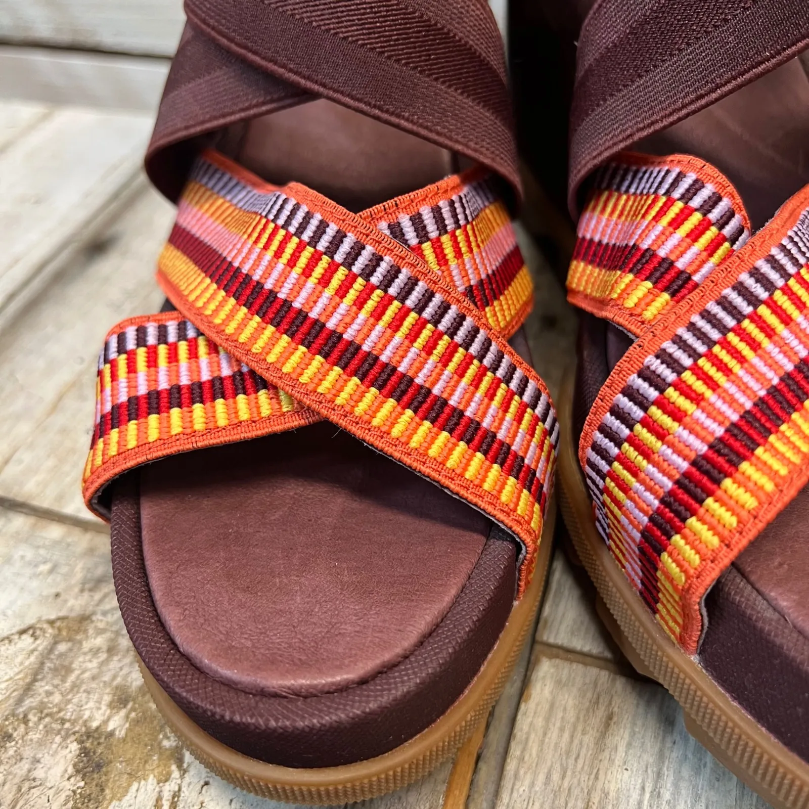 Sorel Joanie II Elderberry Gladiator Leather Wedge Sandals Elastic Straps 10.5 - Image 5