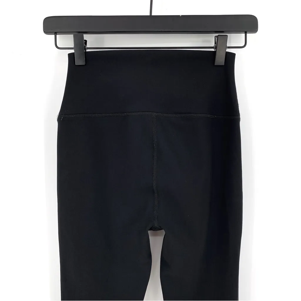 ALO YOGA 7/8 High-Waist Ripped Warrior Black XS - Image 9