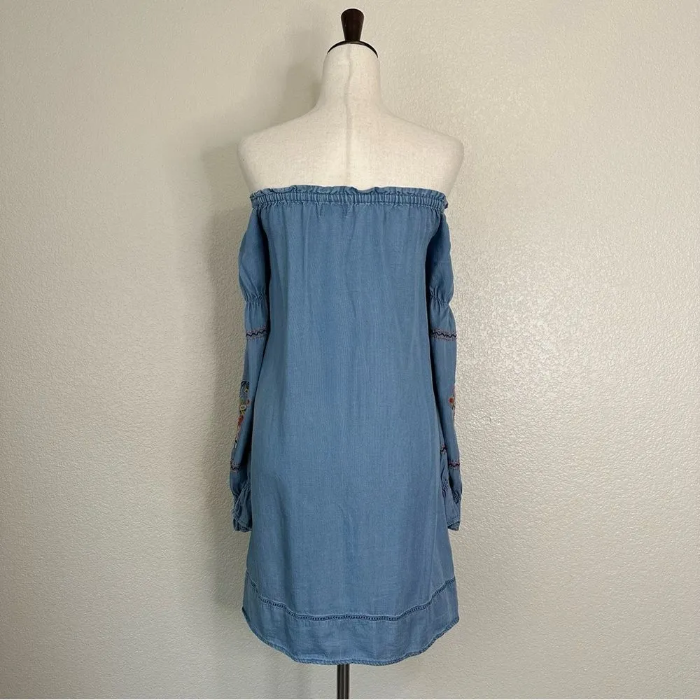 Socialite 100% Lyocell Chambray Embroidered Floral Flared Cuffs Dress, Sz Medium - Image 8