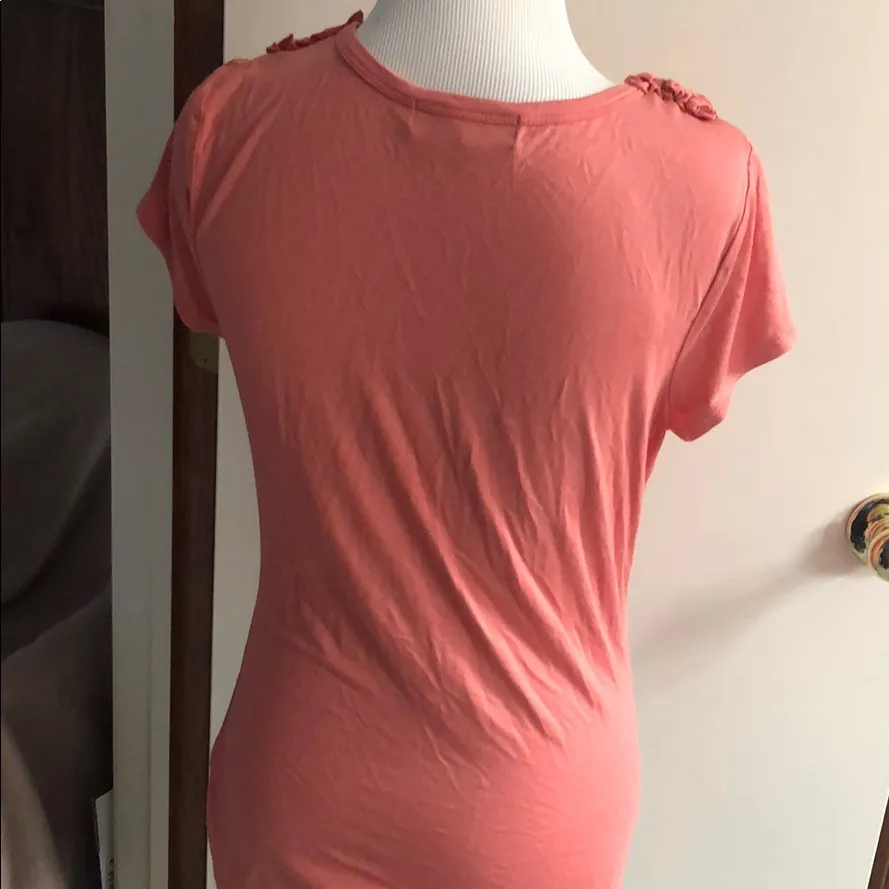 New Karen Kane ruched  front top - Image 6