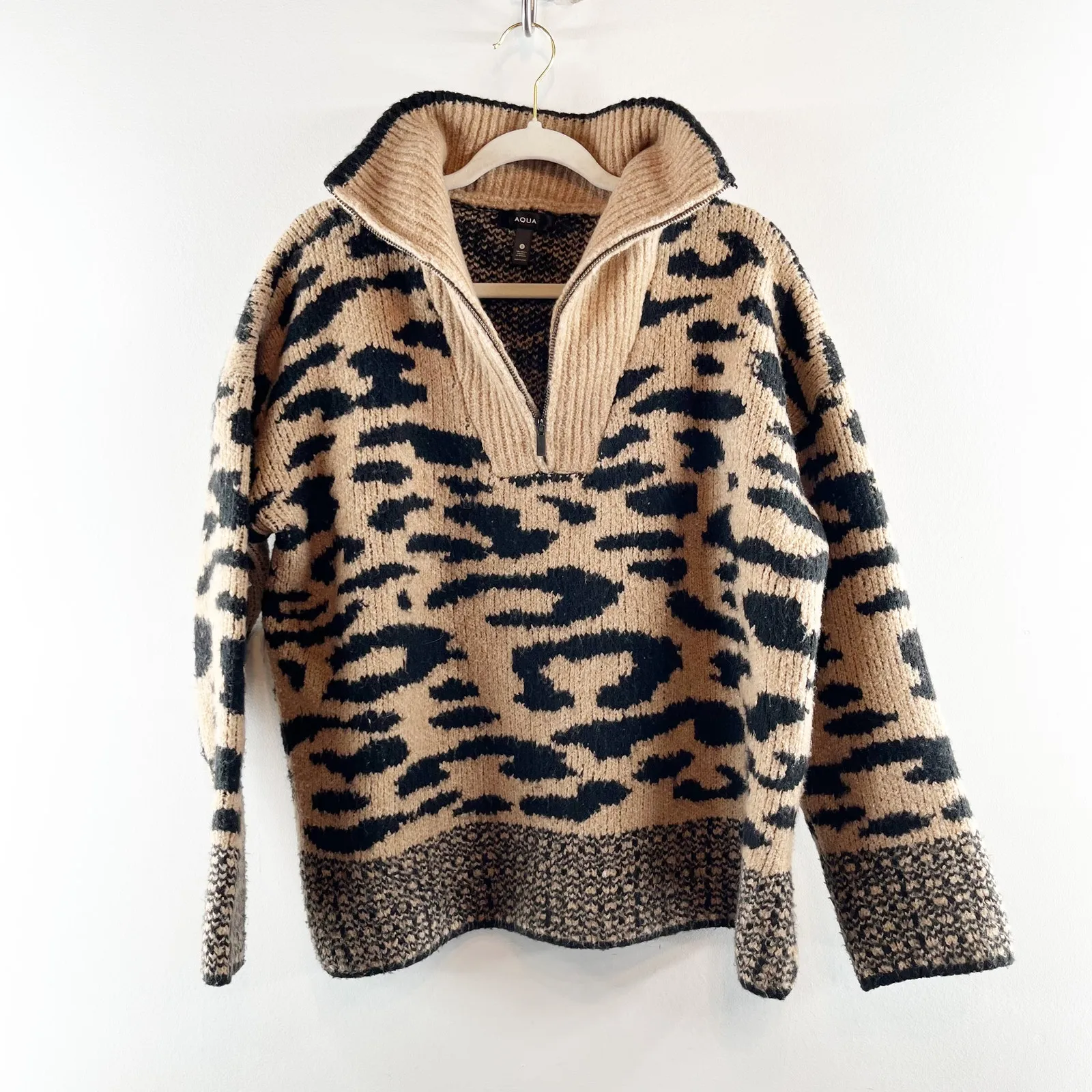 Aqua Half Zip Long Sleeve Pullover Sweater Leopard Print Tan Black Small - Image 2
