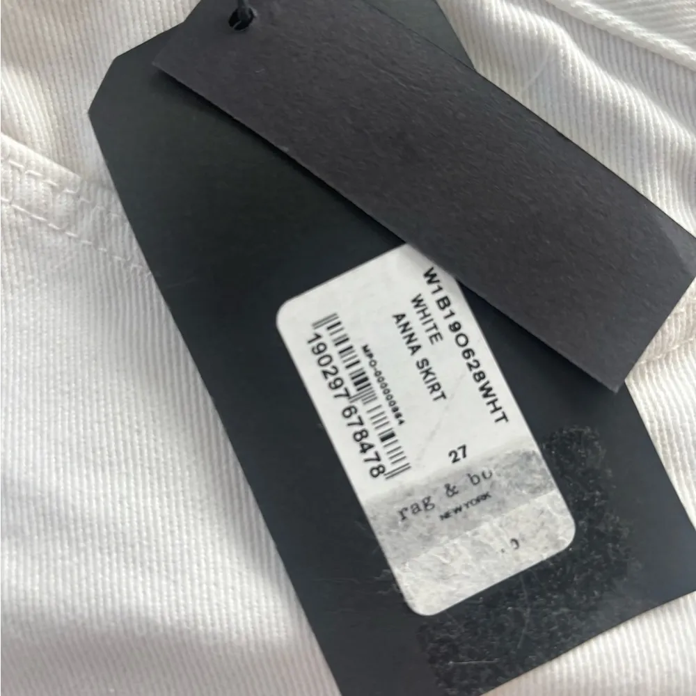 Rag and Bone NWT White Denim Mini Skirt with Zipper size 27 - Image 6