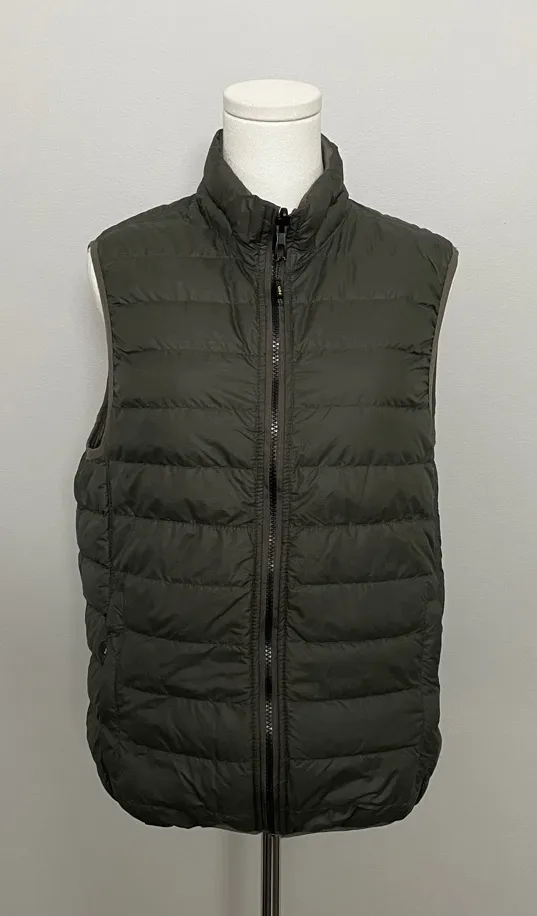 Hawk & Co Vest Puffer Reversible Duck Down Pockets Lightweight Olive Green Tan - Image 1