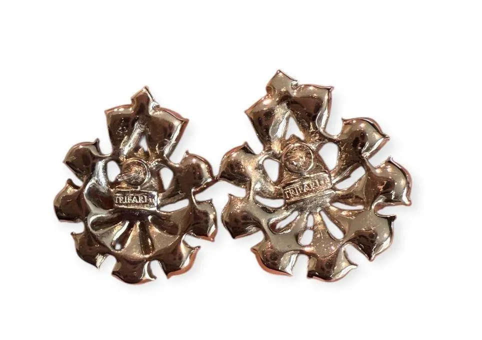 Trifari Vintage Rhinestone Earrings - Image 2