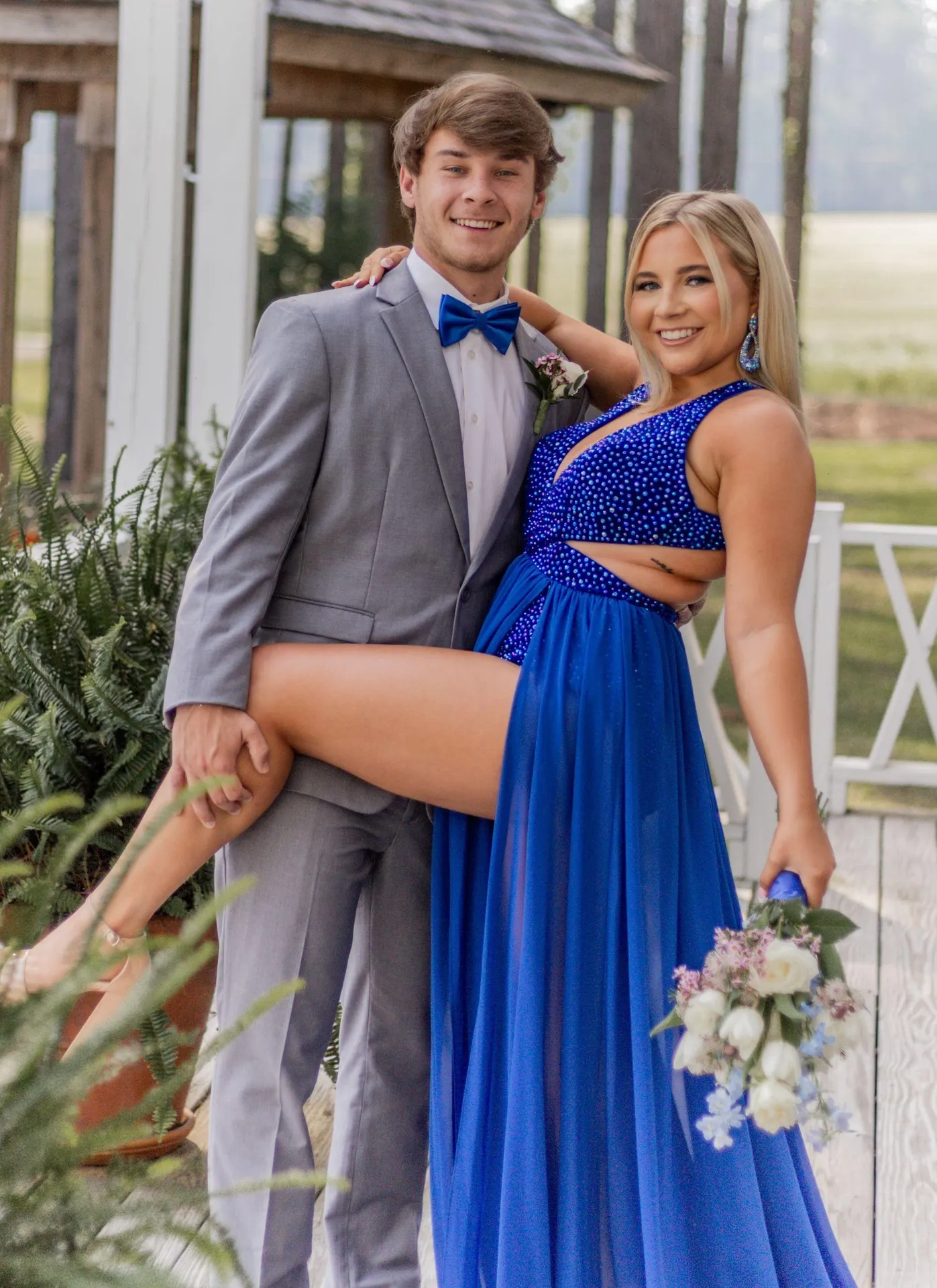 Prom dress - Image 2