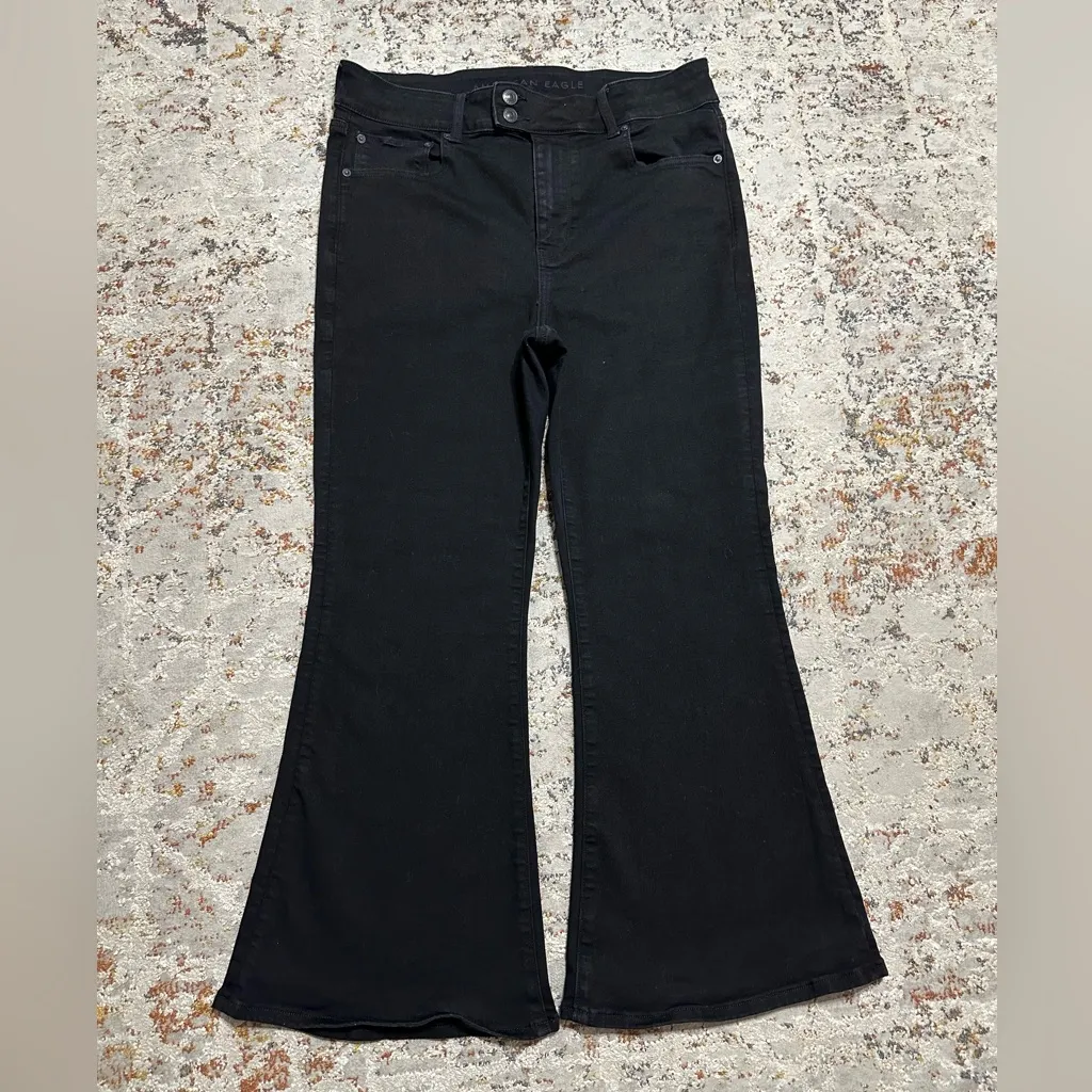 AMERICAN EAGLE Super High Rise Flare Jeans size 14 x-short black - Image 2