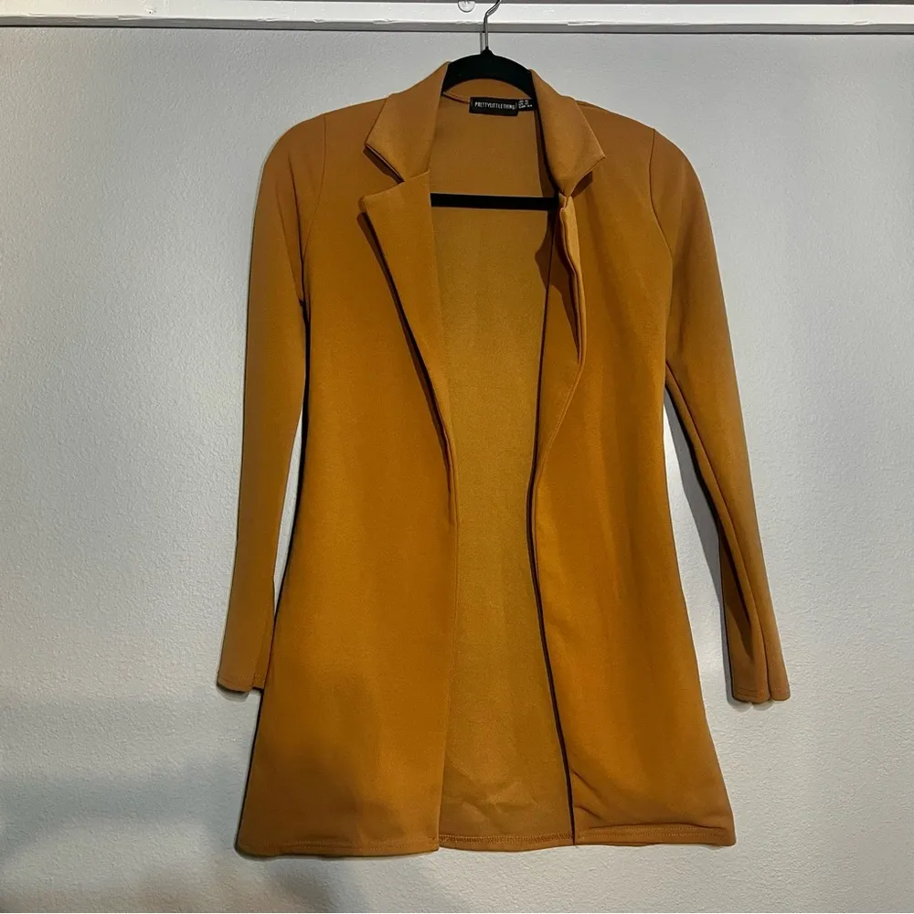 Pretty Little Thing Pretty Little Things Longline Camel Tan Open Front Blazer Size 2 Fall - Image 5