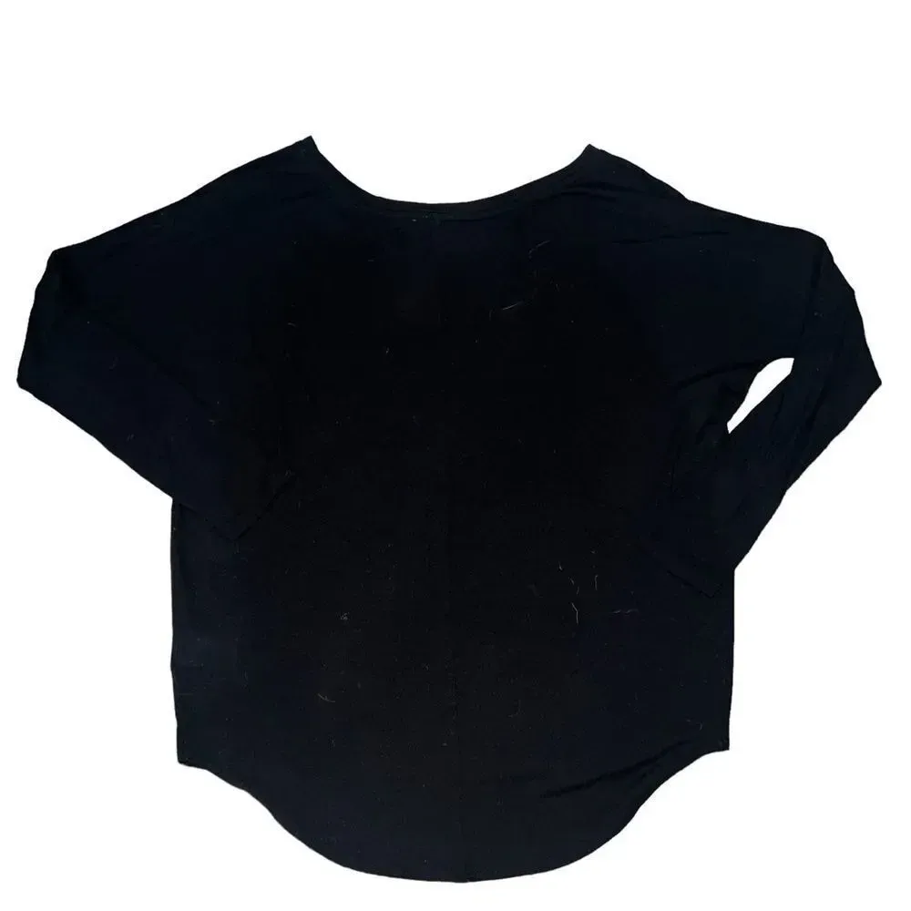 Express One Eleven Size XS Oversized Black Long Sleeve Scoop Neck Shirt‎ - Image 3