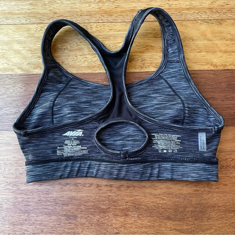 Avia Heathered Gray Sports Bra with Racerback Design NWOT - Image 5