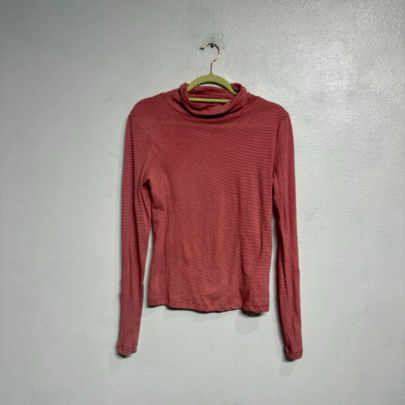 BDG Red Timmy Long Sleeve Turtleneck Jersey Knit Tee Sz M - Image 2