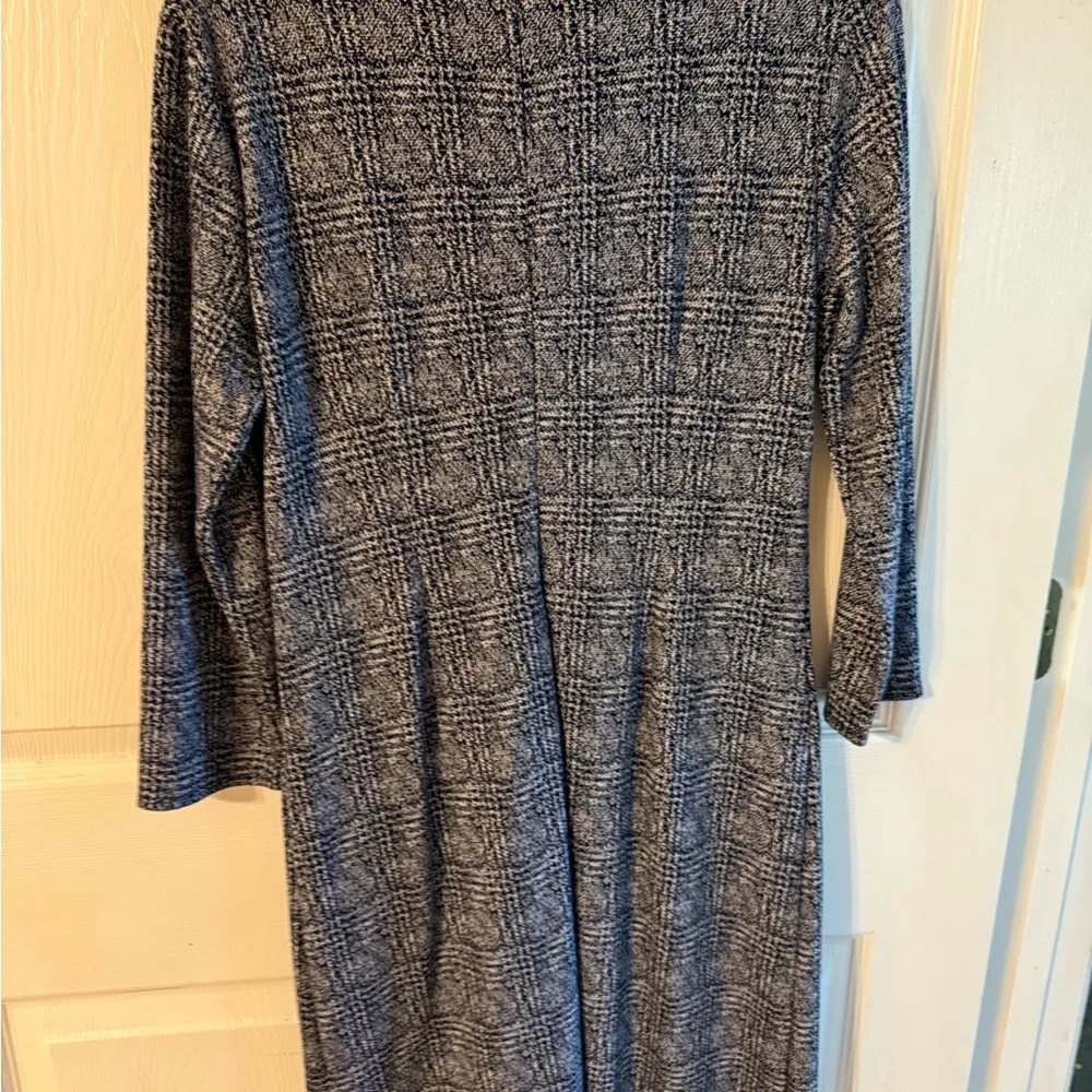 Elegant Blue Checkered Dress - Image 4