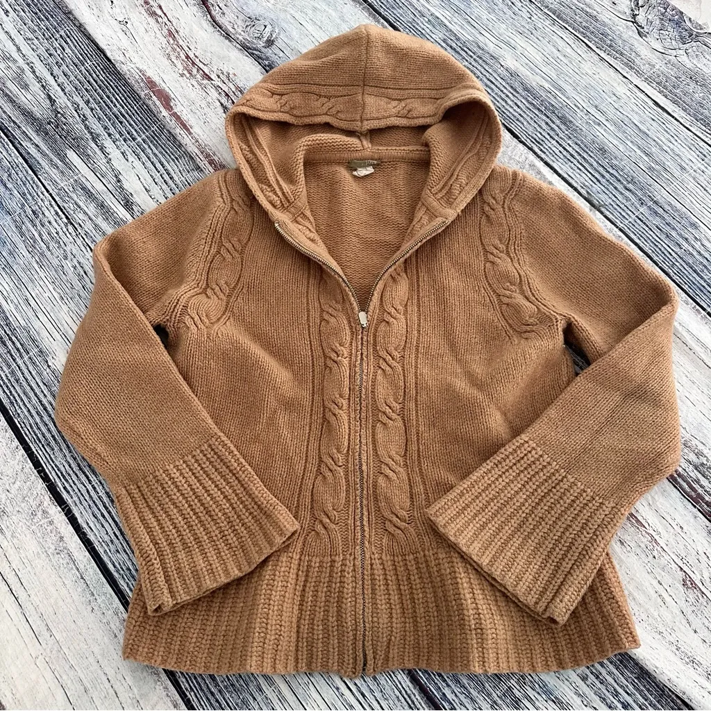 Vintage J. Crew 100% Wool Women's Tan Cable Knit Hooded Zip Up Sweater - Image 2