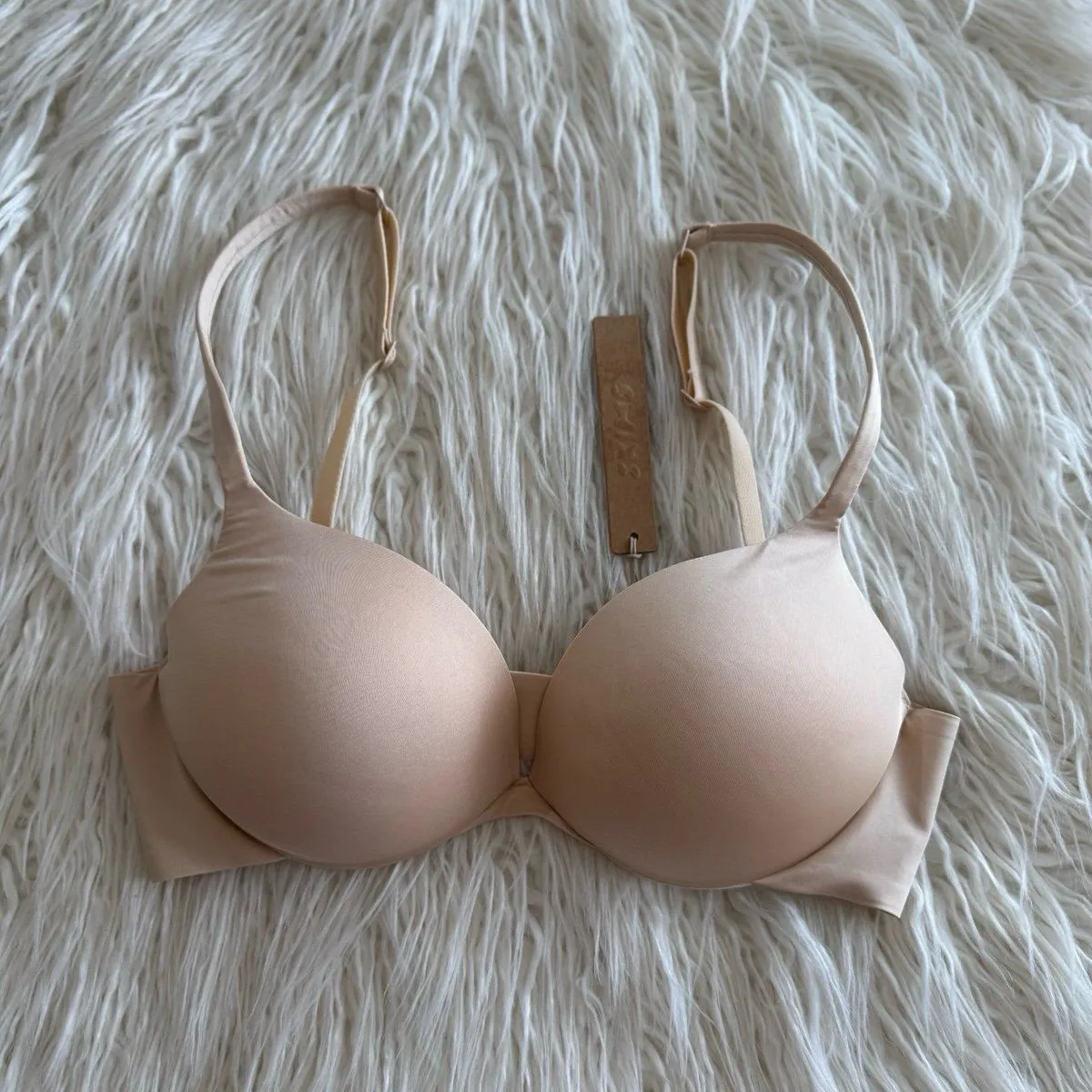 Skims Ultimate Push up Plunge Bra Sand Size 32C - Image 2