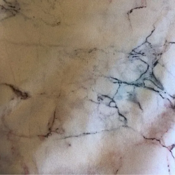 Forever 21 Leggings Capri White Marble Print 3/4 Length Size Small Yoga Workout - Image 2