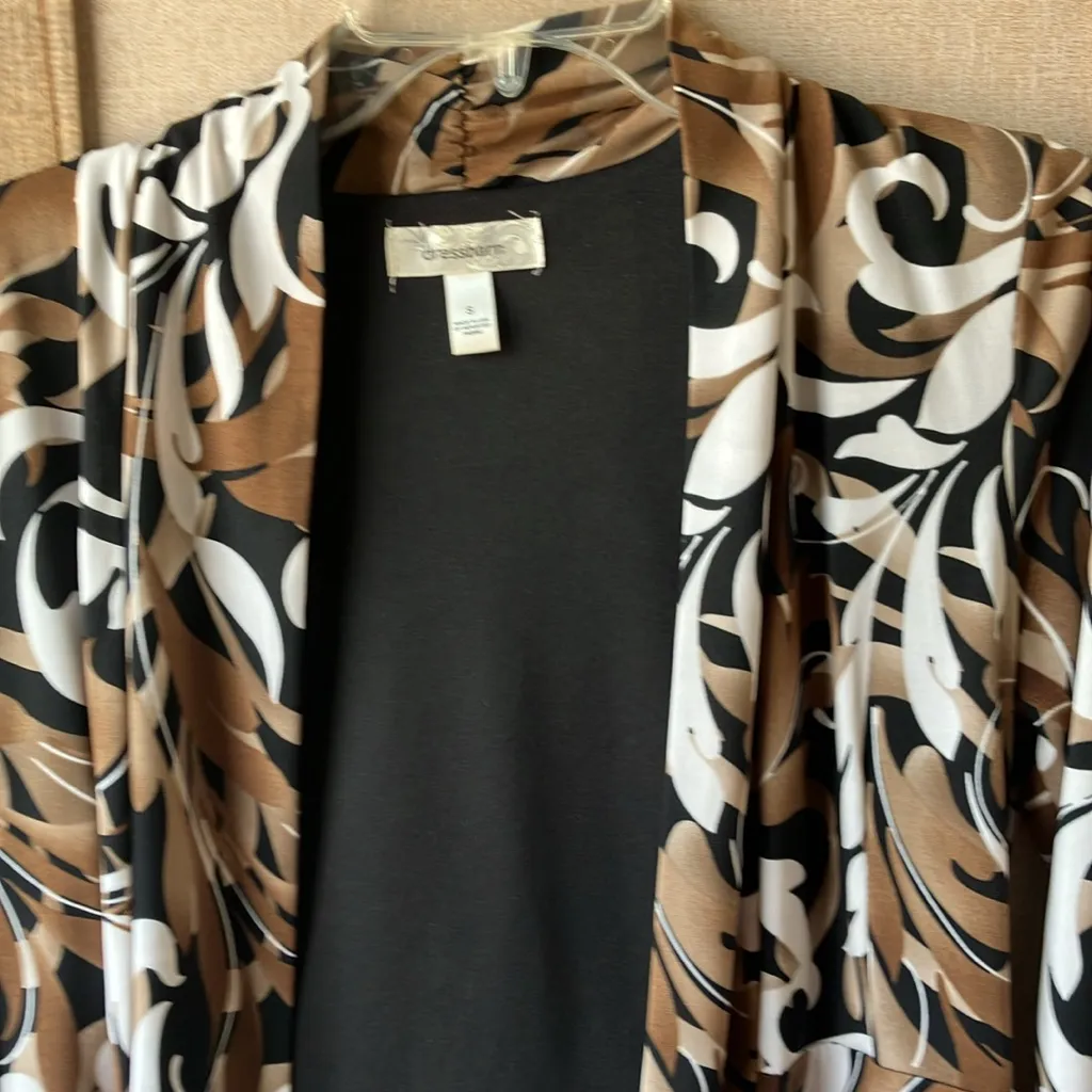 Dressbarn Elegant cover up small - Image 4