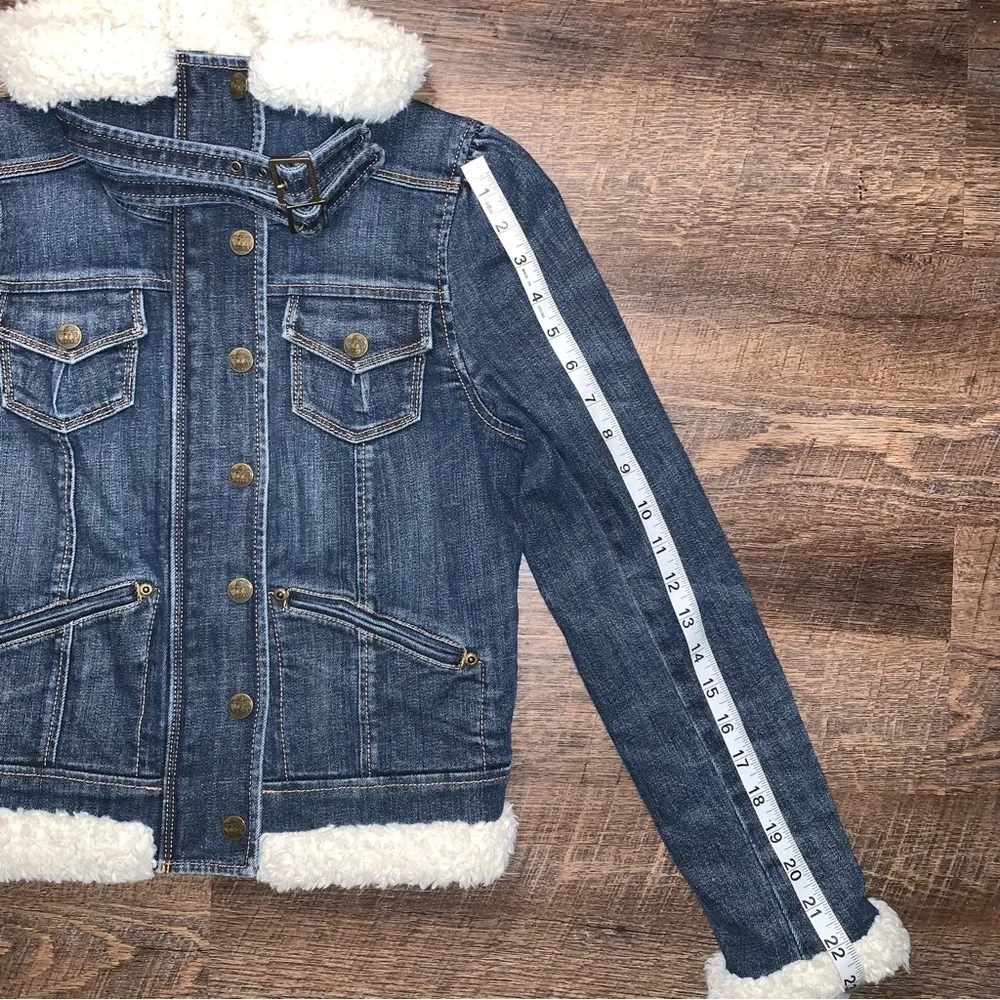 Juicy Couture Faux Fur Jean Jacket Women’s Size Petite Small - Image 5