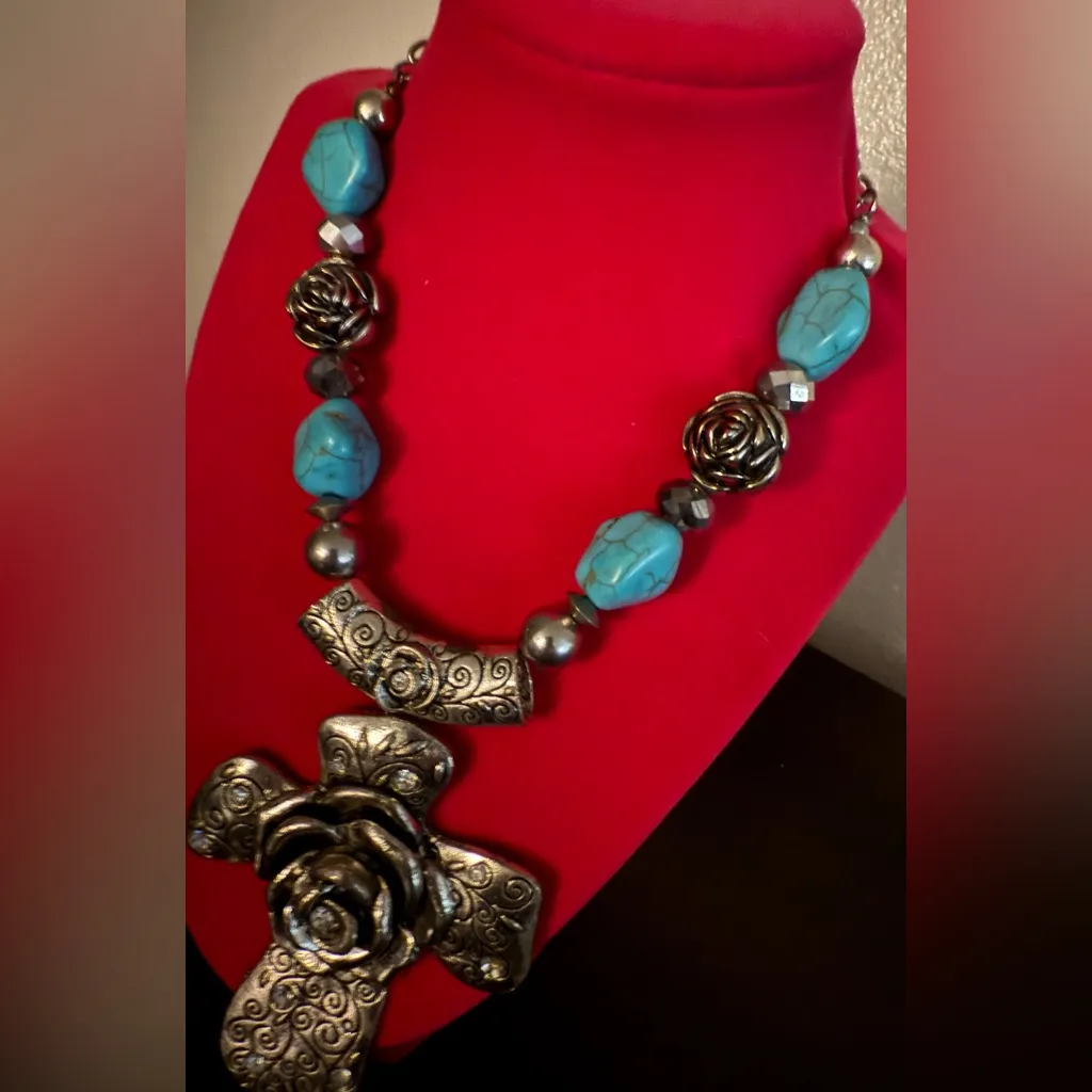 Ornate Chunky Silver | Turquoise Beaded Cross | Religious Necklace - Image 4