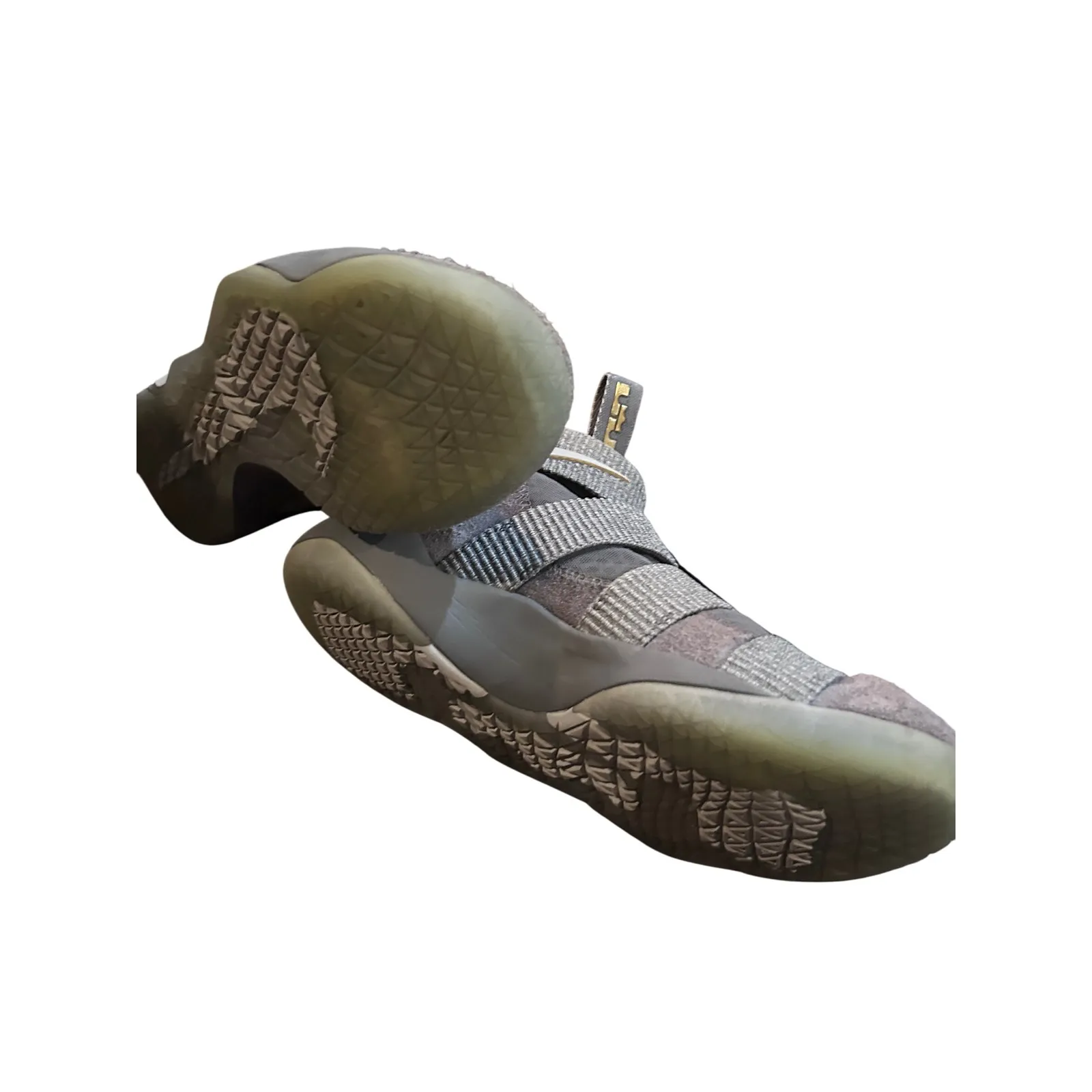 Nike‎ LeBron Soldier 7 Men's Basketball Shoes Grey Strap Closure Size 7 - Image 6