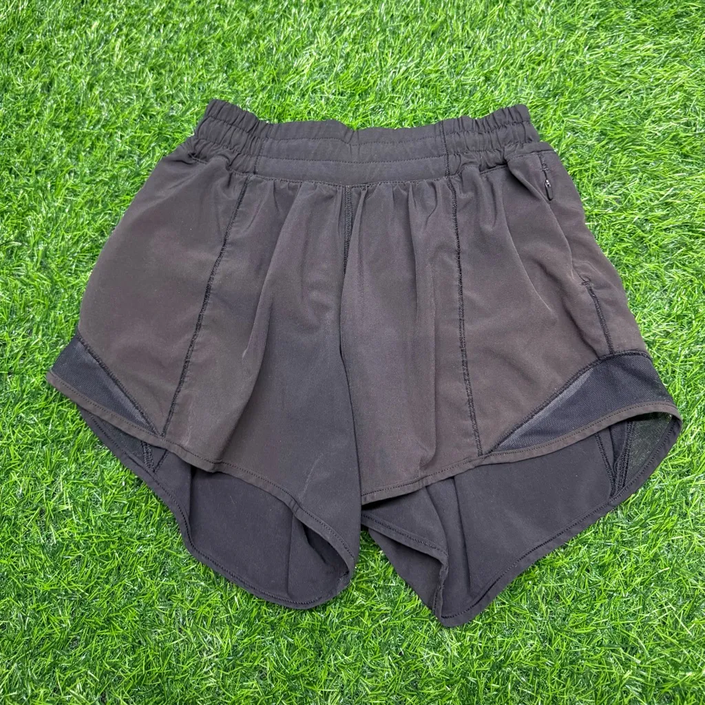 Lululemon Hotty Hot Rise Shorts 4" - Image 2