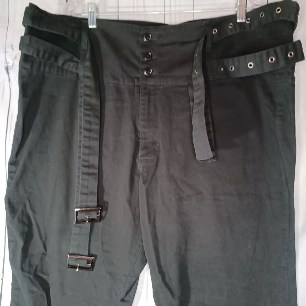 Love Revival Women's Black Pants Size undefined - Image 4