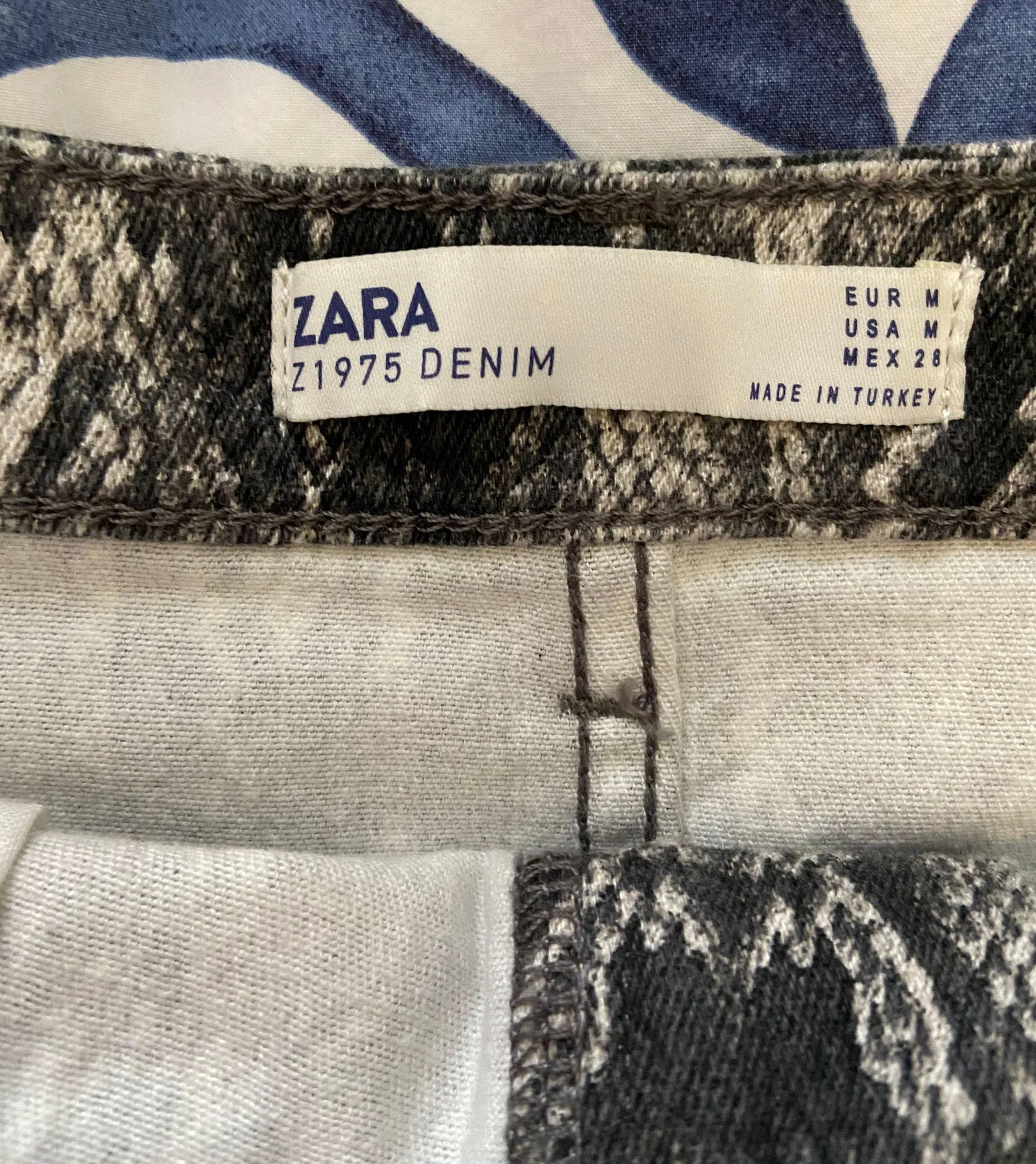 Snakeskin Mini Skirt - Image 3