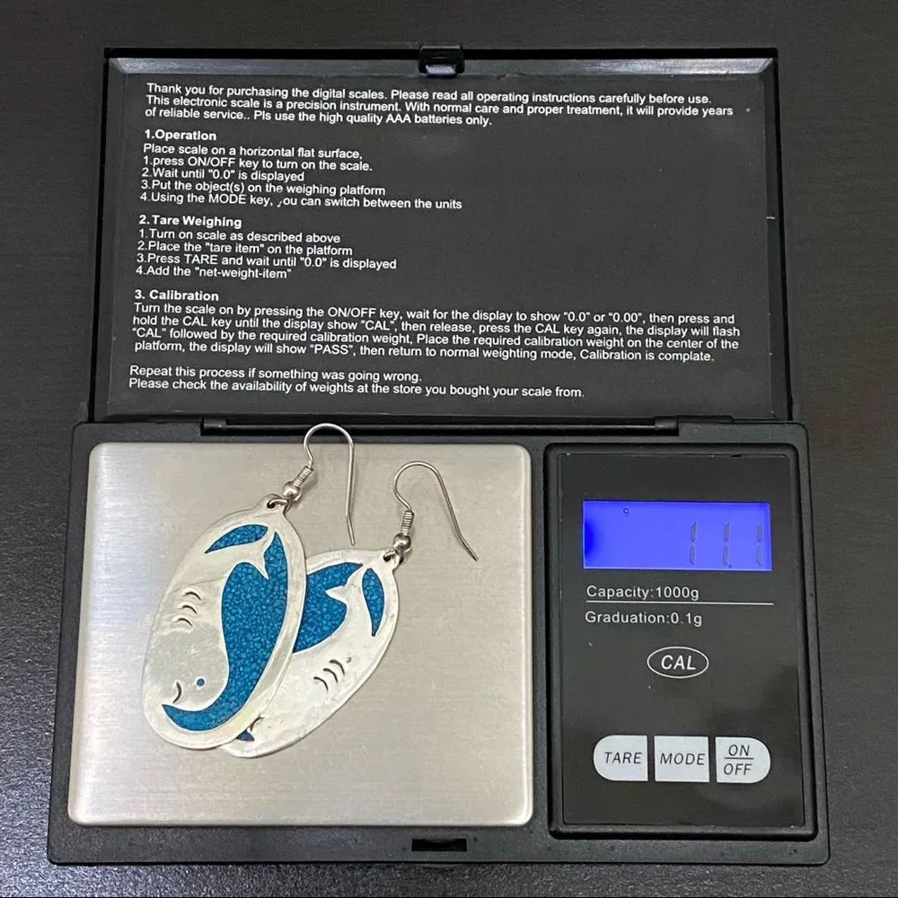 Vintage Unsigned Sterling Silver Whale Turquoise Inlay Drop Earrings - Image 4