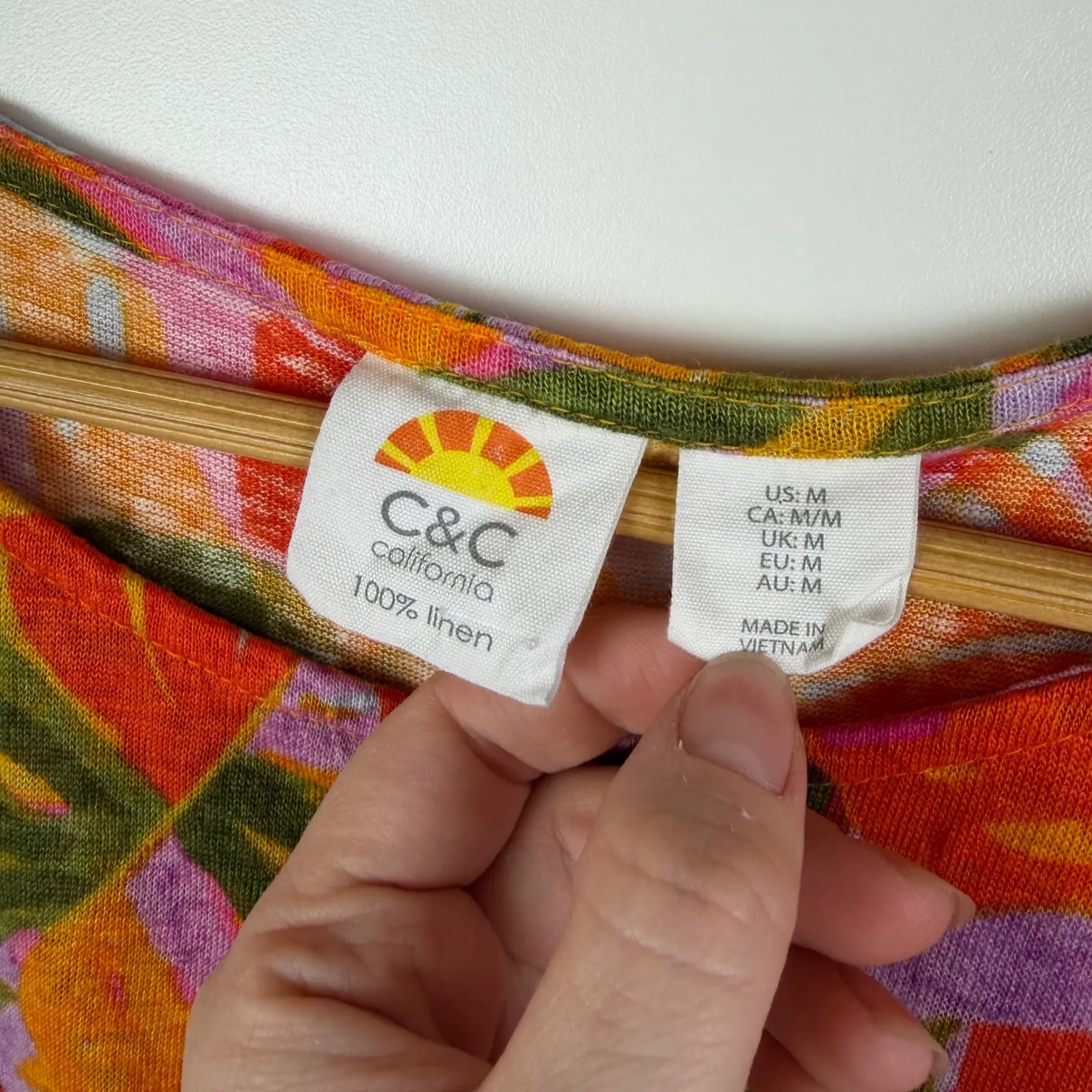 C&C California Tropical Leaf Print Linen Top Medium Multicolor Lightweight Artsy - Image 4