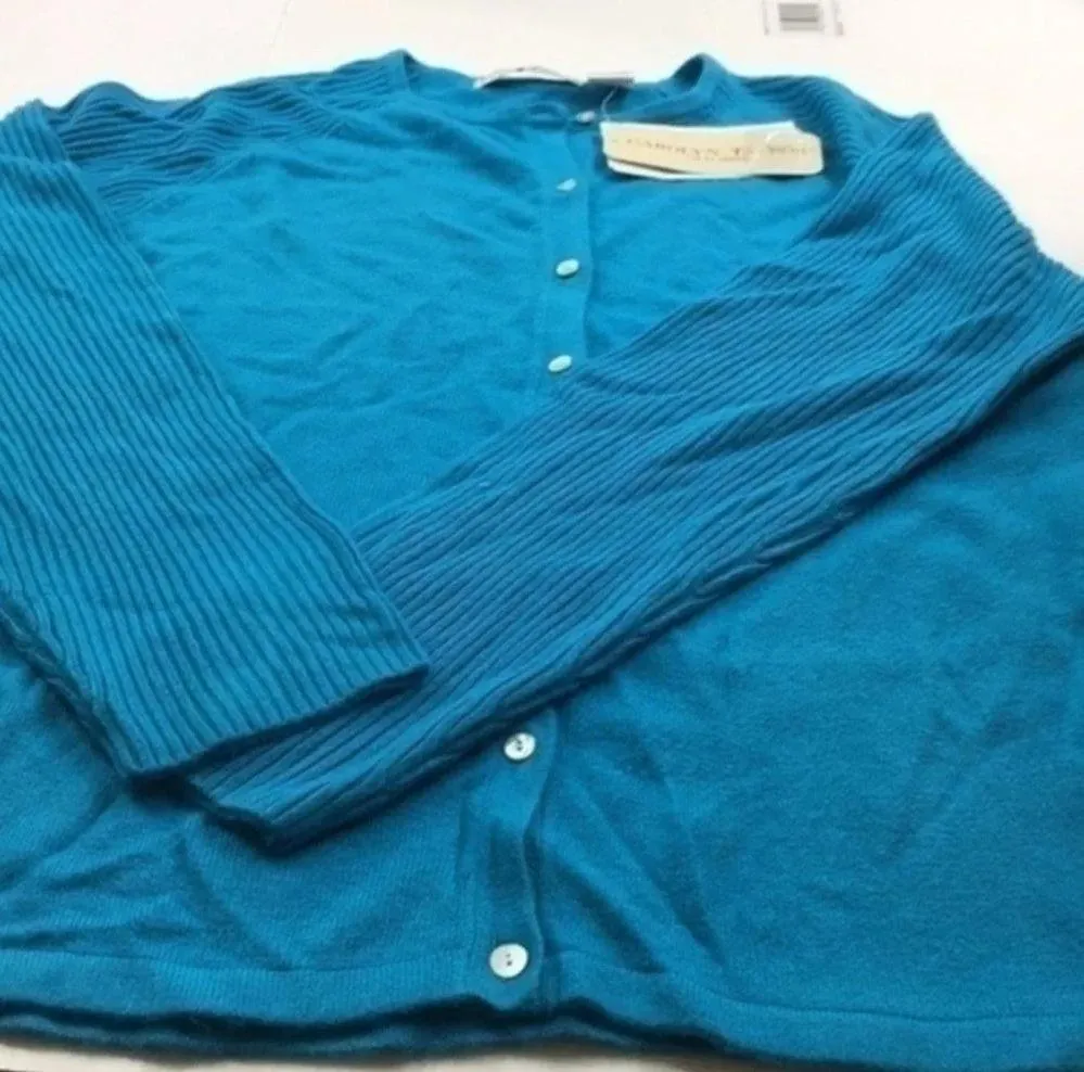 Carolyn  Taylor  ladies sweater  Small​ - Image 13