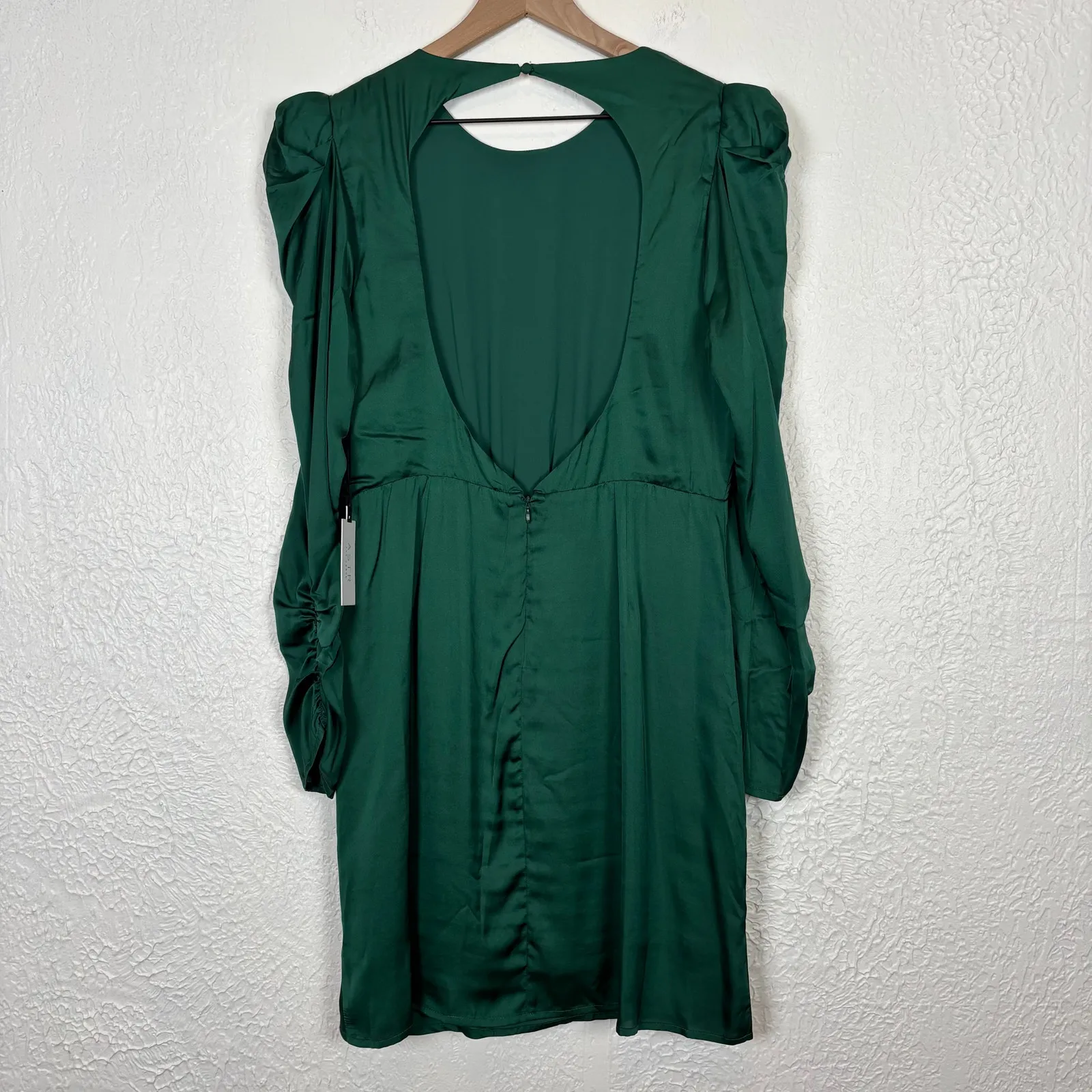 ASTR The Label Green Ruched Satin Long Sleeve Mini Dress NWT Size XL - Image 4