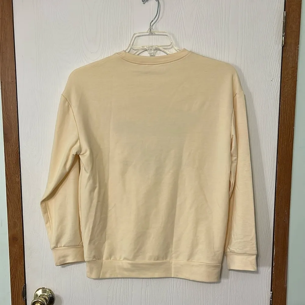 Cream Wallen Sweatshirt with Bull Design Black - Image 3