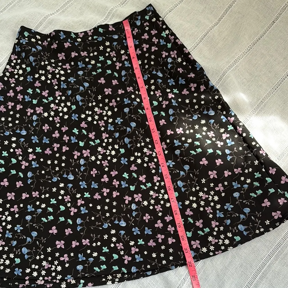 AGB Byer California Y2k Whimsical Floral Knee Length Skirt Black Size XS - Image 8