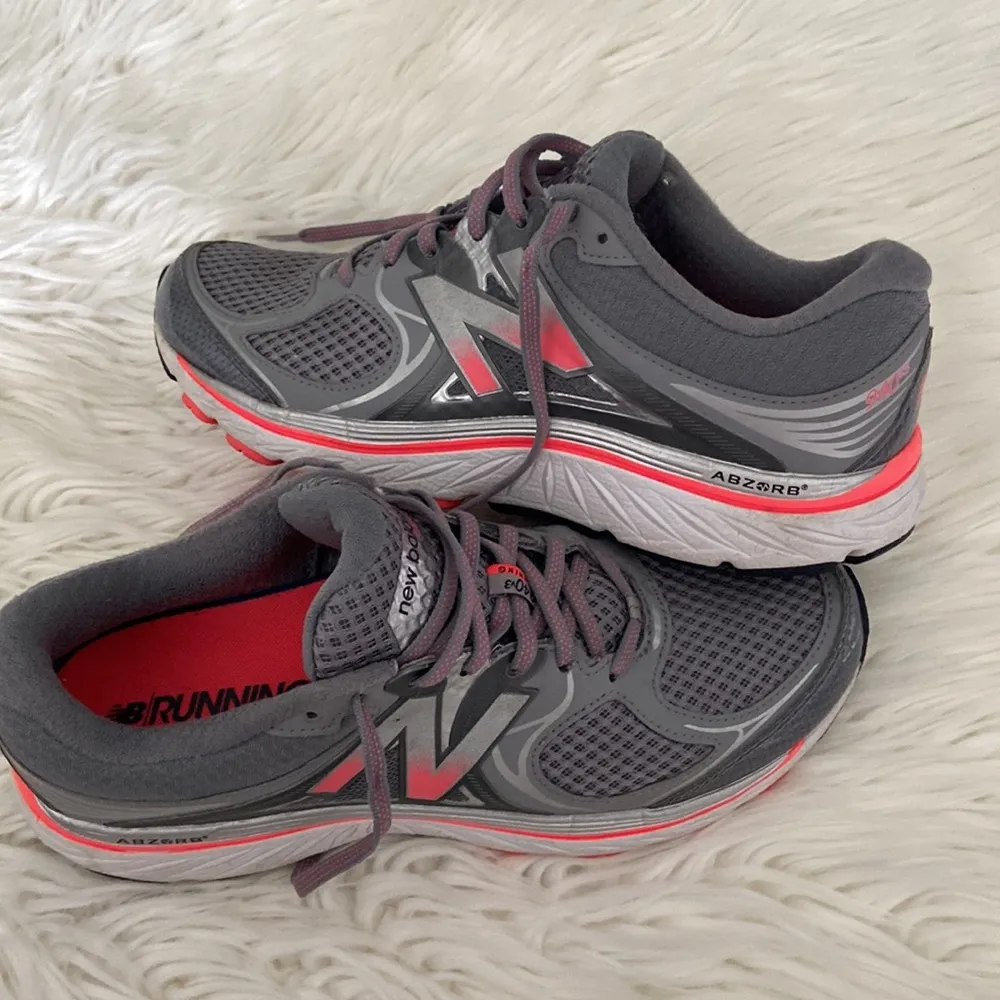 NewBalance Running Shoes size 10.5 excellent condition very comfortable - Image 12