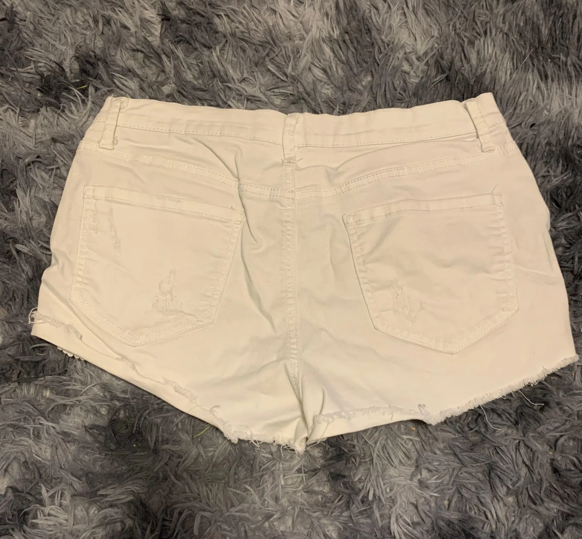 Mudd white jean shorts  - Image 2