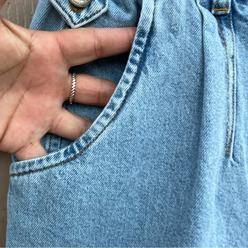 ASOS Womens Unisex Shorts Blue Denim Jean Baggy Box Pleated 90’s Size 40 - Image 6