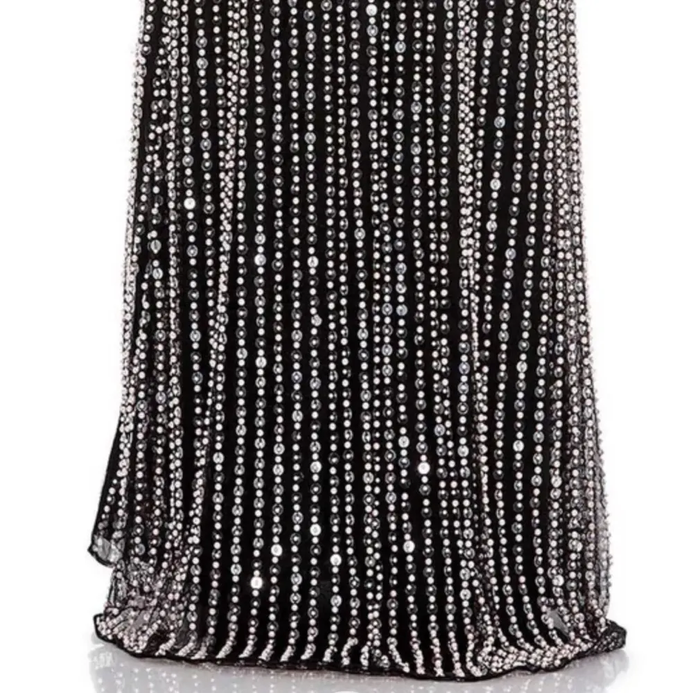 NWT MAC DUGGAL 93735 Pearl Embellished Soft Tie One Shoulder Gown Size 4 - Image 7