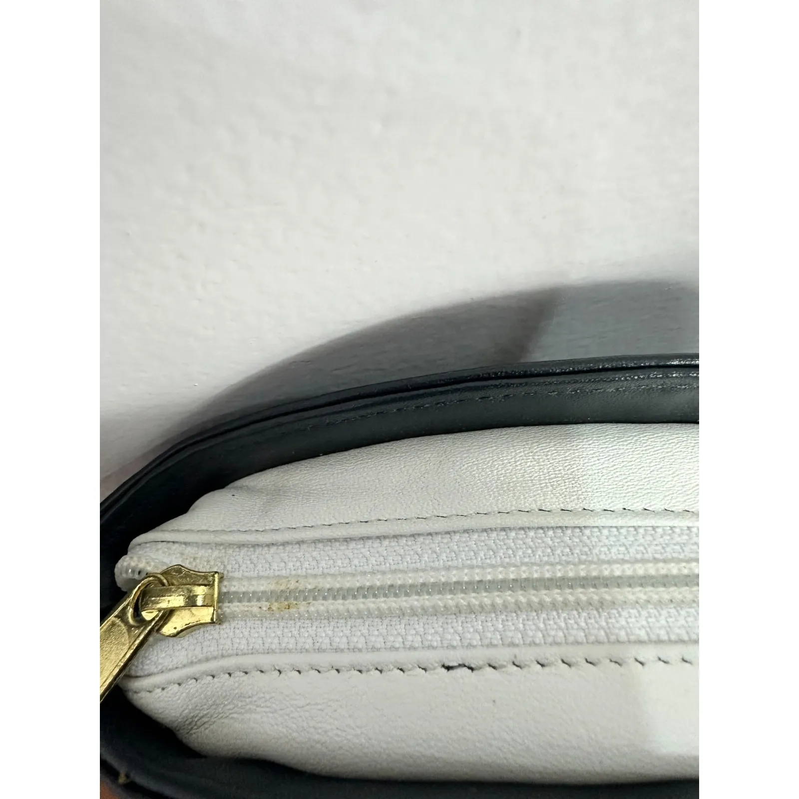 Vintage Harrods Black Anchor Chain Crossbody Bag Nautical Gold Charm 80s 90s - Image 4