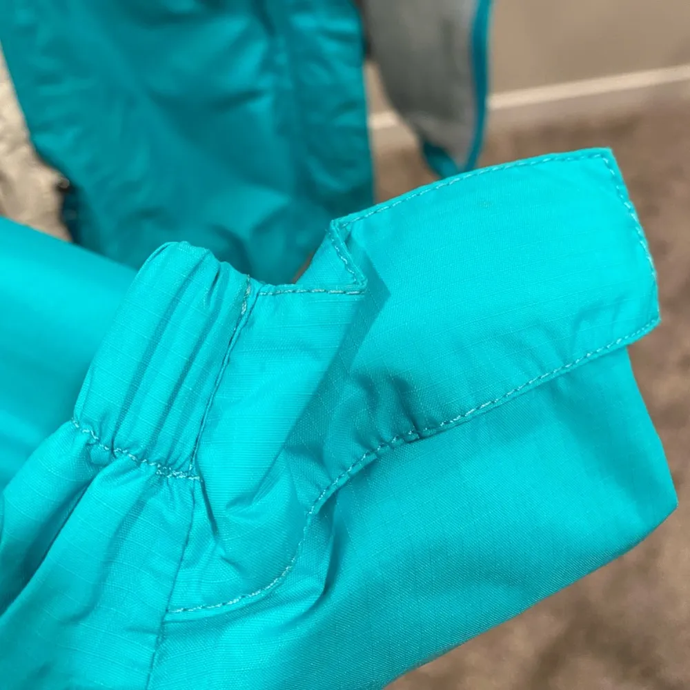 The North Face Womens Stinson Hyvent Windbreaker Rain Jacket Turquoise & White - Image 8