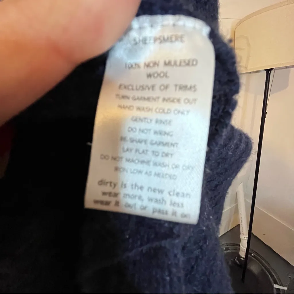 Toad&Co Deep Blue Women's Open Front Sweater 100% Mulesed Wool Large *flaw - Image 11