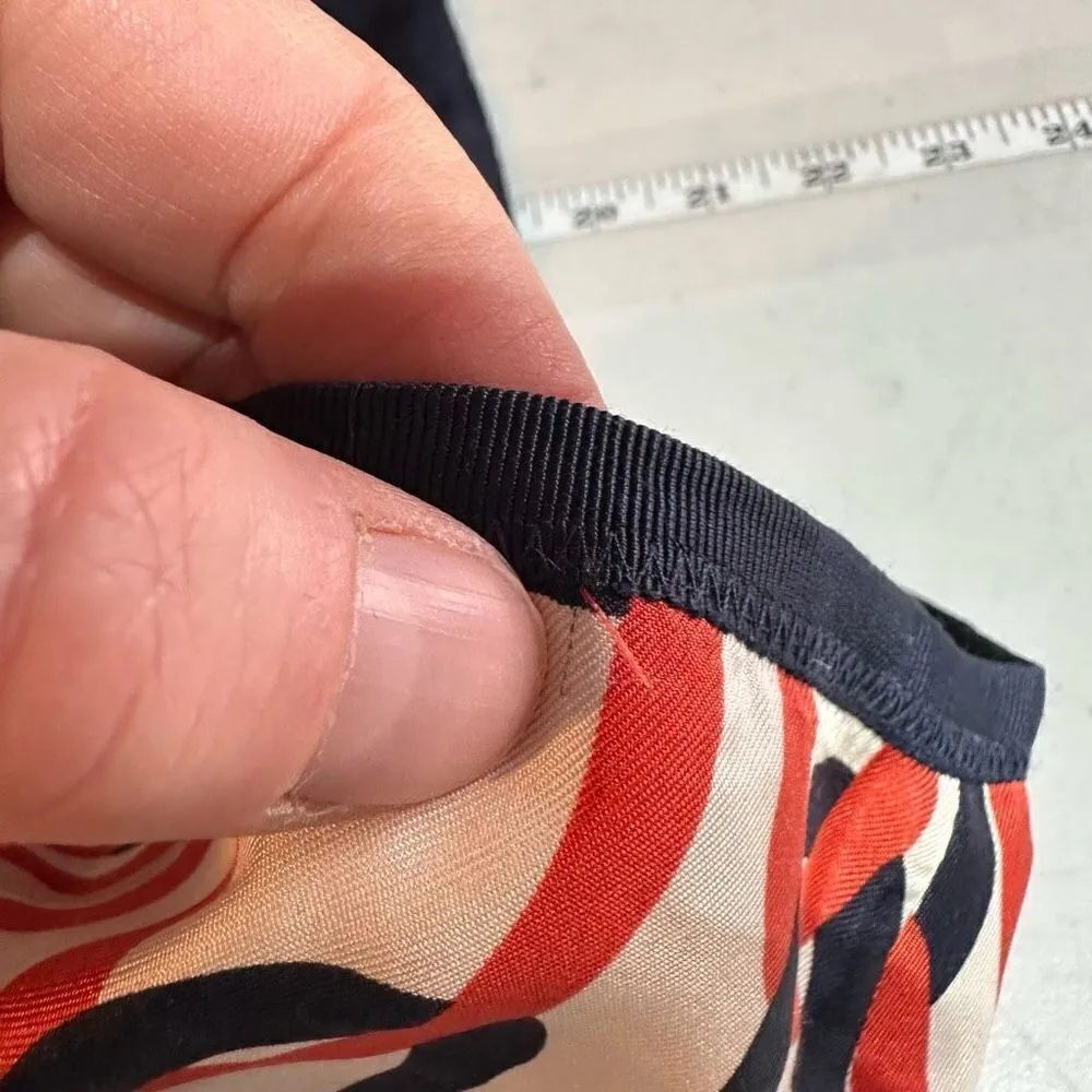 Banana‎ Republic silk chain link print mini skirt navy blue & orange - Image 6