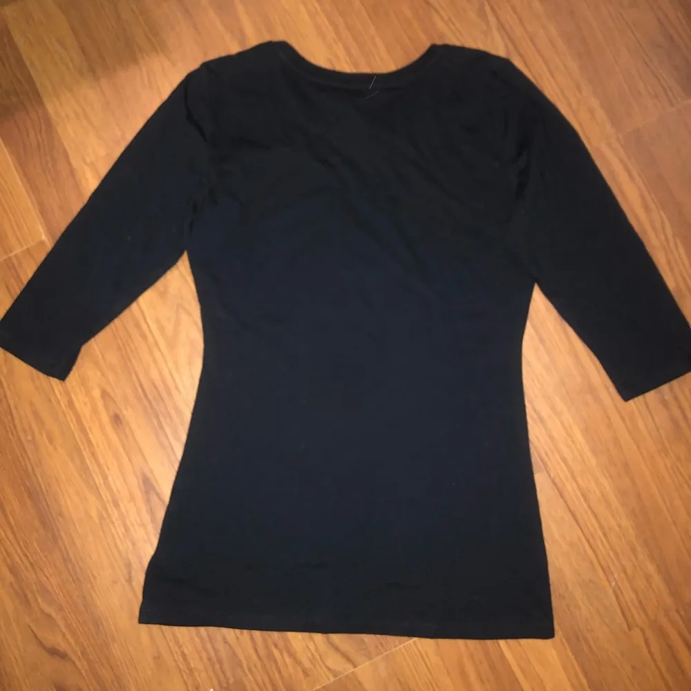 Hybrid Apparel Cute top - Image 3