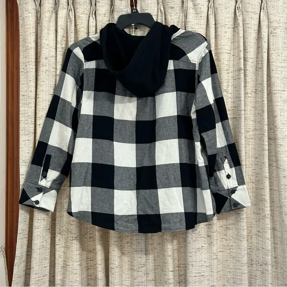 Torrid Cotton Flannel Hoodie Buffalo Plaid Button Up Long Sleeve Top - Image 8