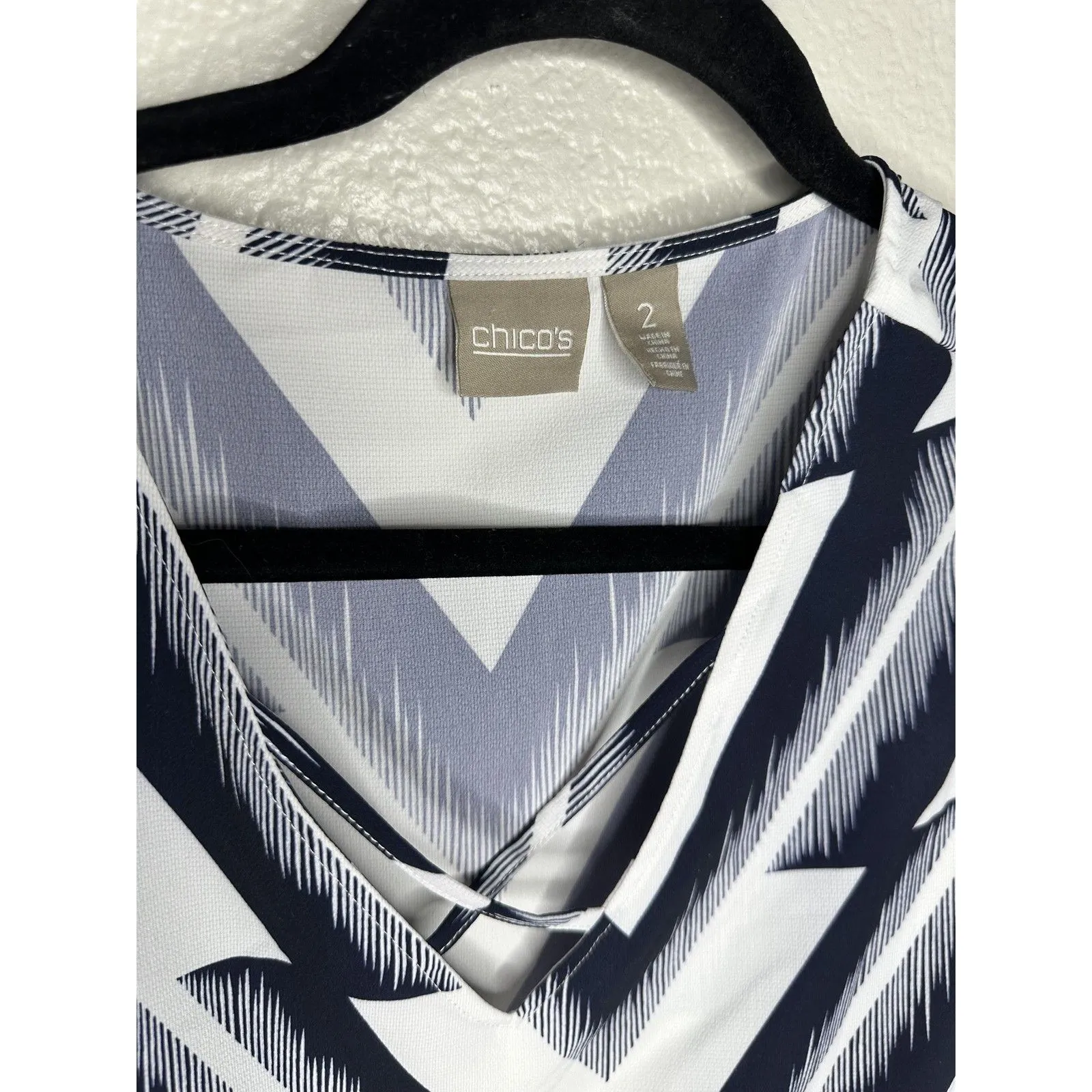 Chico's Shirt Womens Large 2 Blue White Chevron Bell Sleeve Crisscross V Neck - Image 2